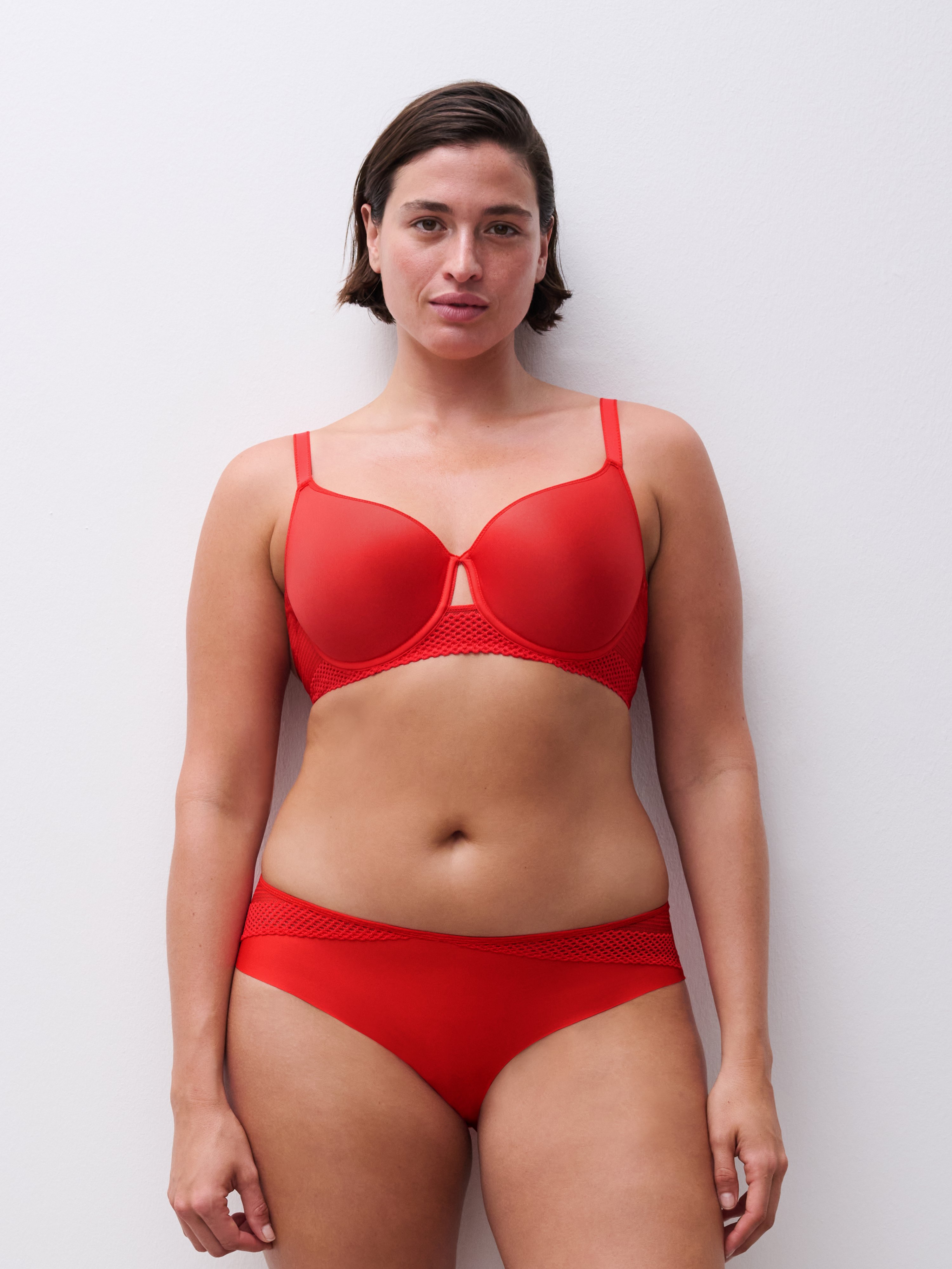 A La Belle Etoile lace shorts Red