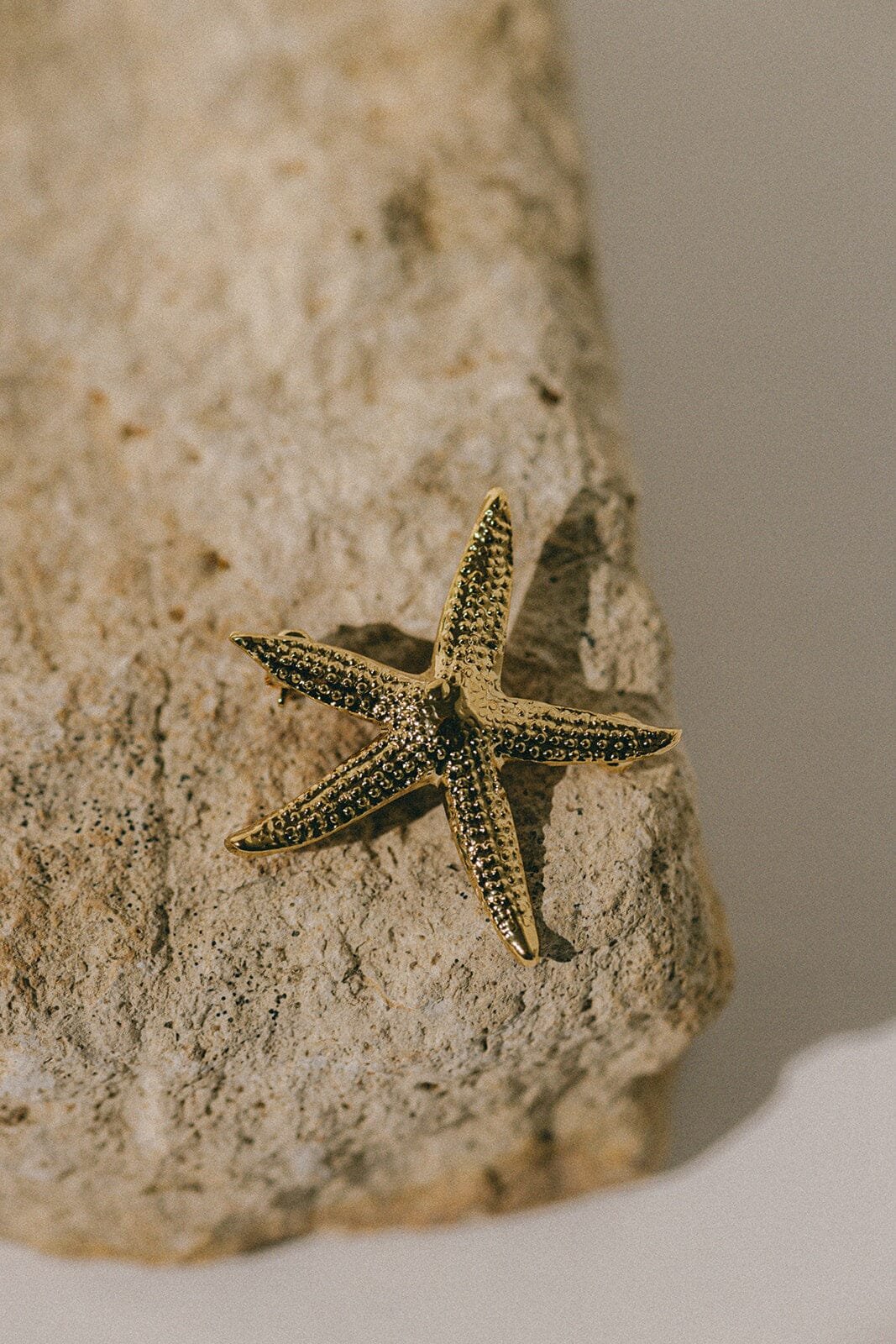 Silver plated star brooch MONSIEUR SIMONE Golden