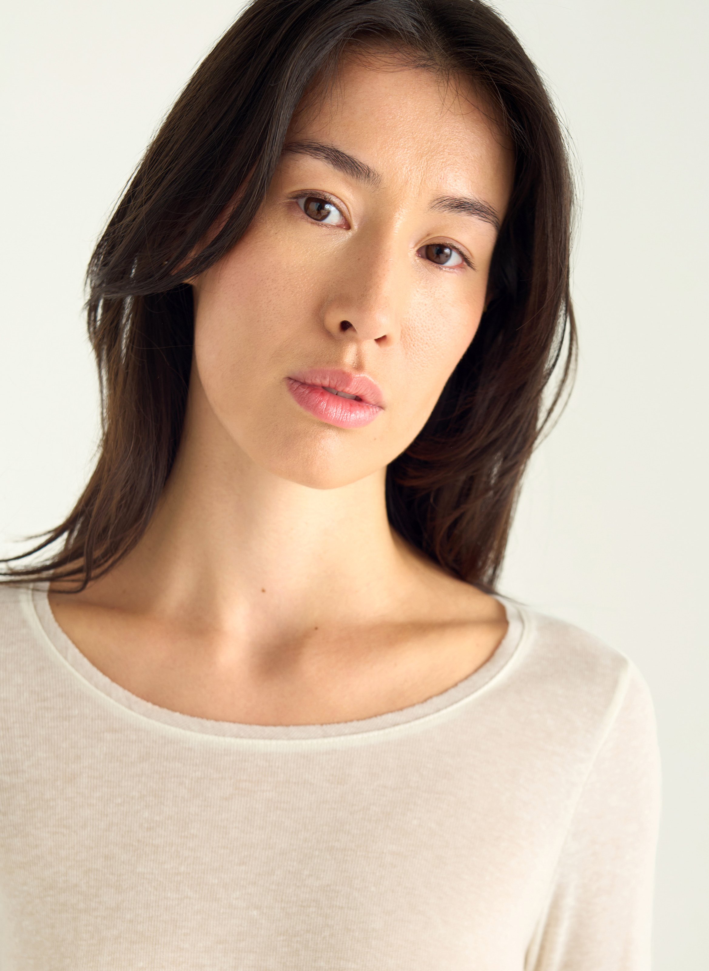 Plain long-sleeved T-shirt ACOTE White