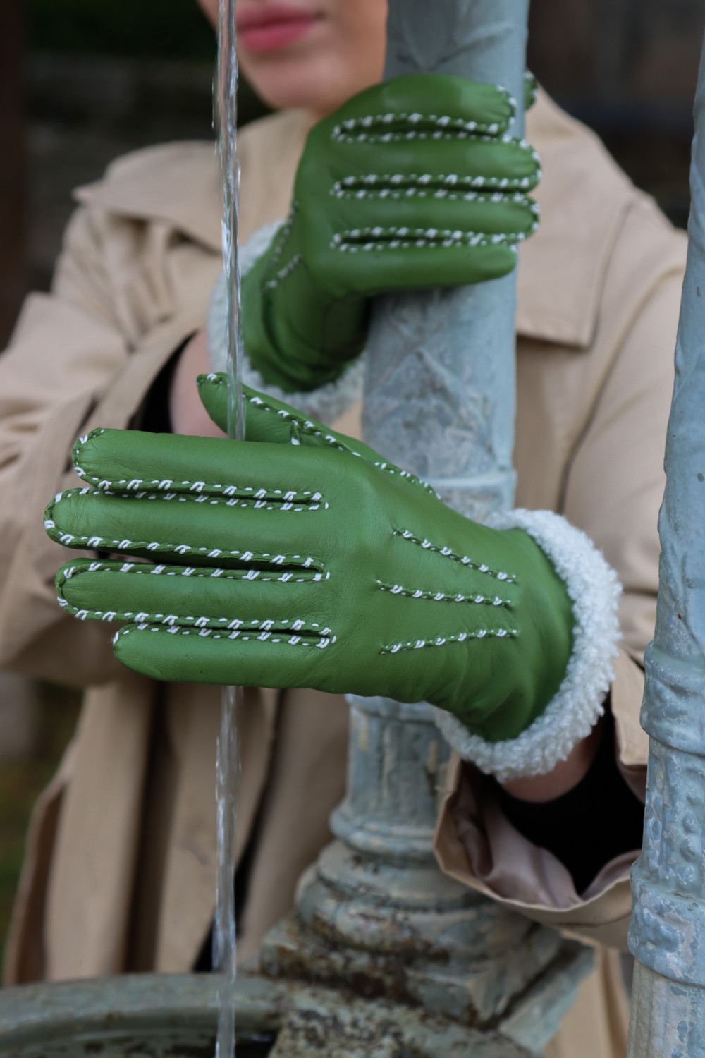 Marie-louise leather gloves lined with alpaca wool AGNELLE Green