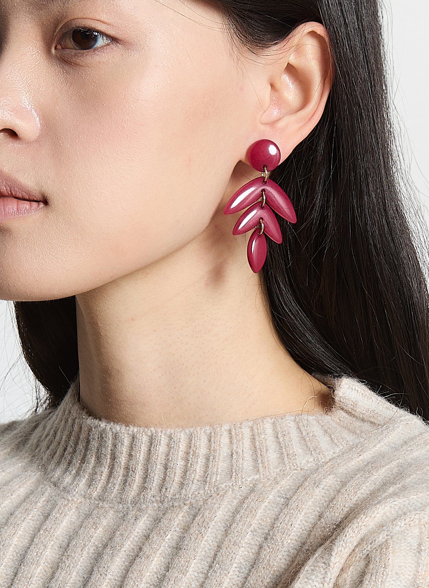 Pendientes de varilla largos FEEKA Morado