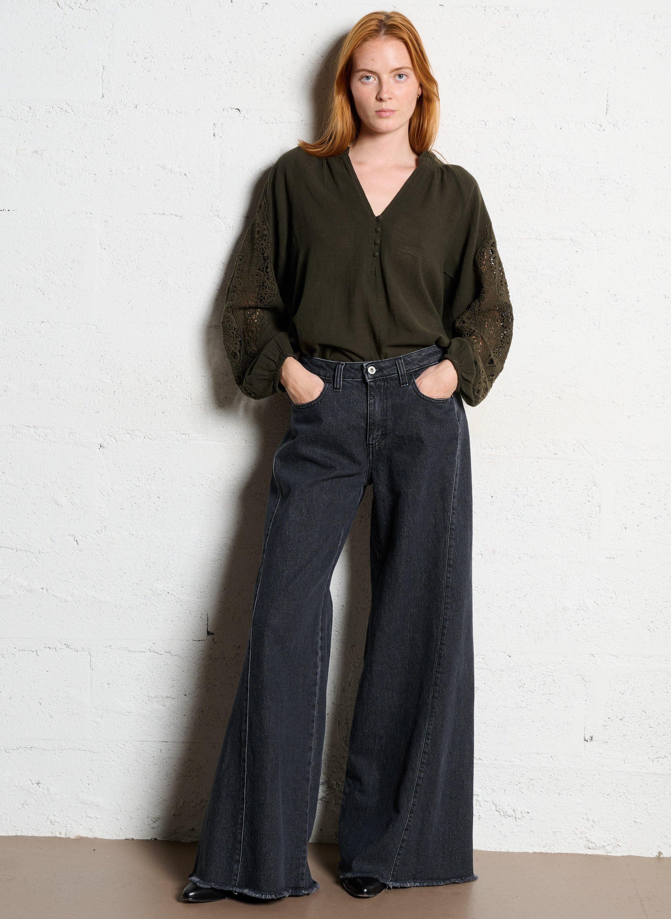 Blouse col V en coton  MAISON 123 Kaki