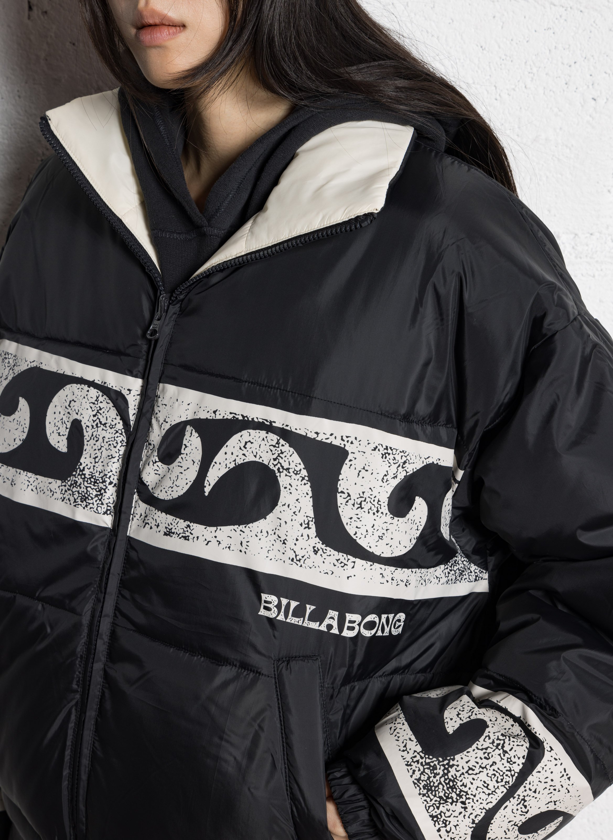 Doudoune courte réversible imprimée  BILLABONG Noir