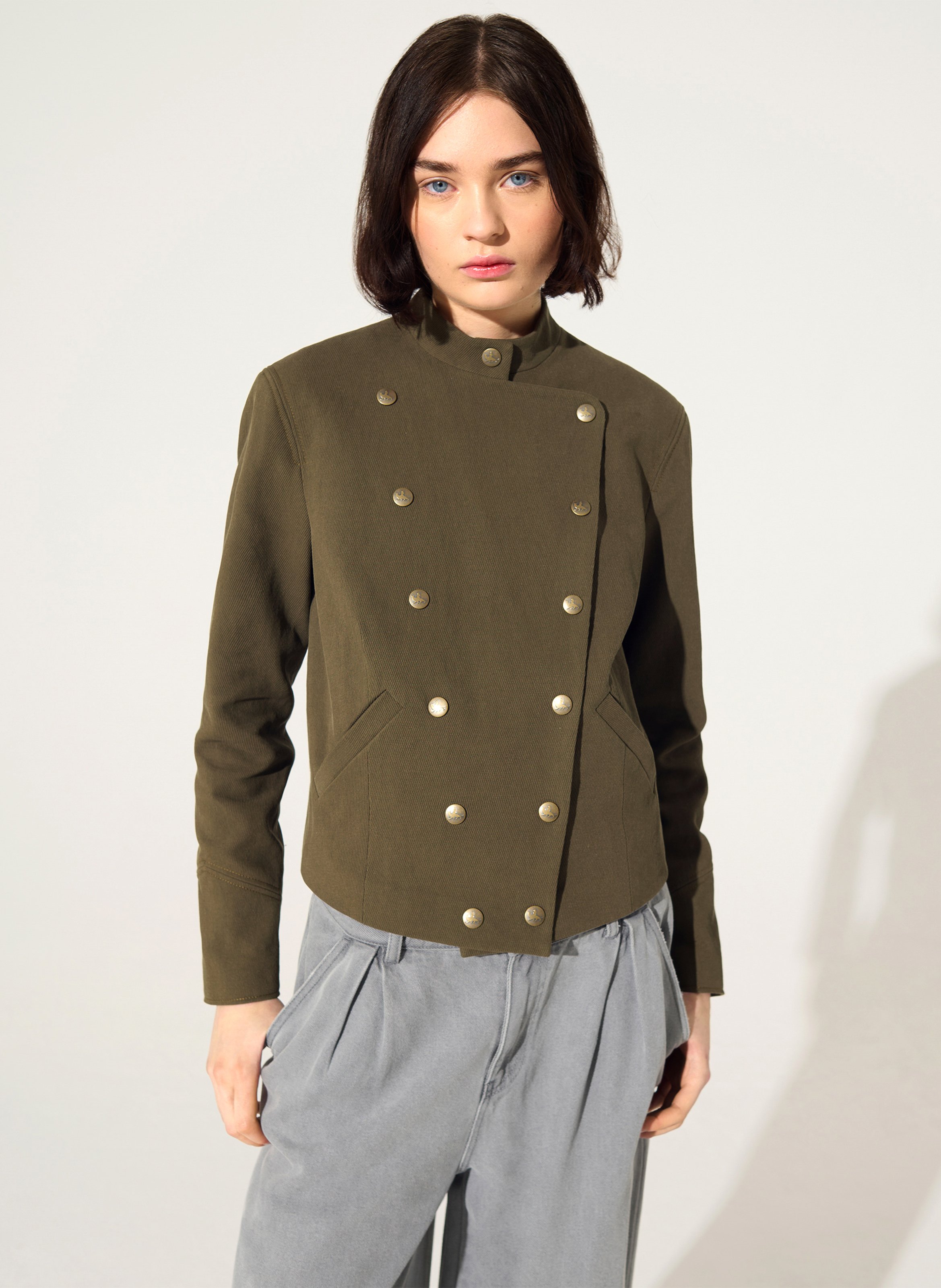 Buttoned jacket with round collar COTELAC