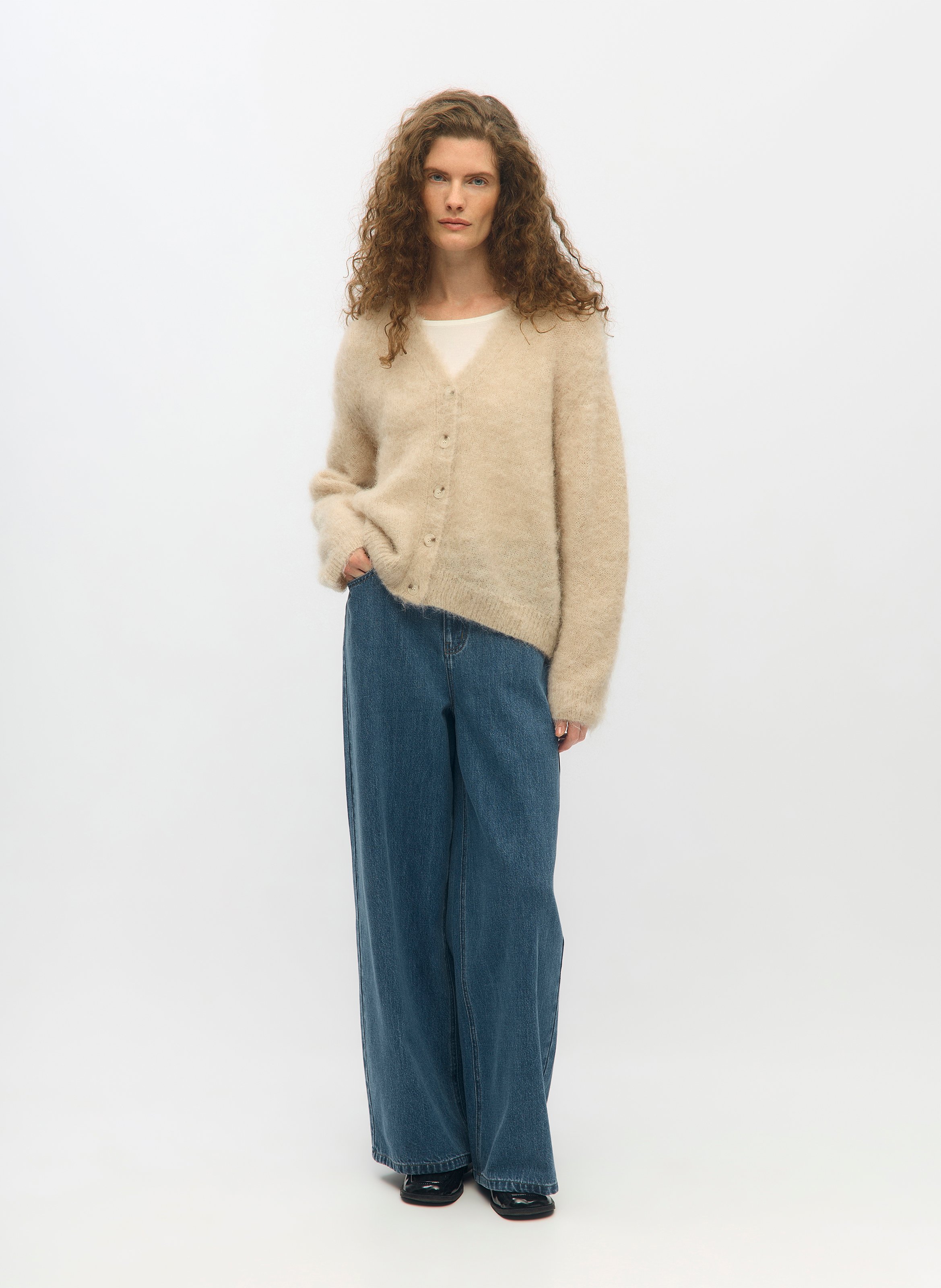 Gilet boutonné en alpaga et laine mélangés OBJECT Beige