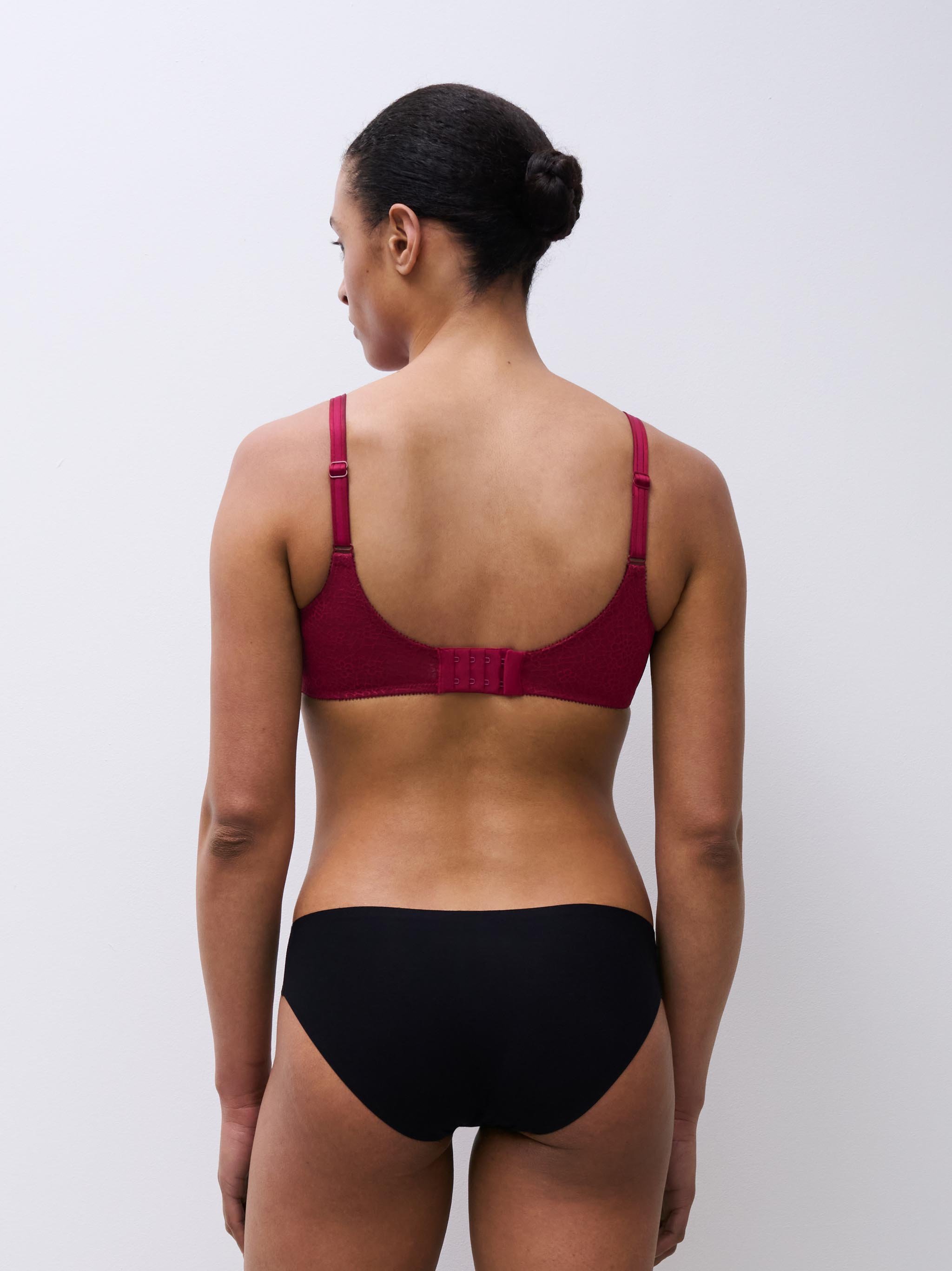 Moulded full-cup bra | Pink CHANTELLE Women