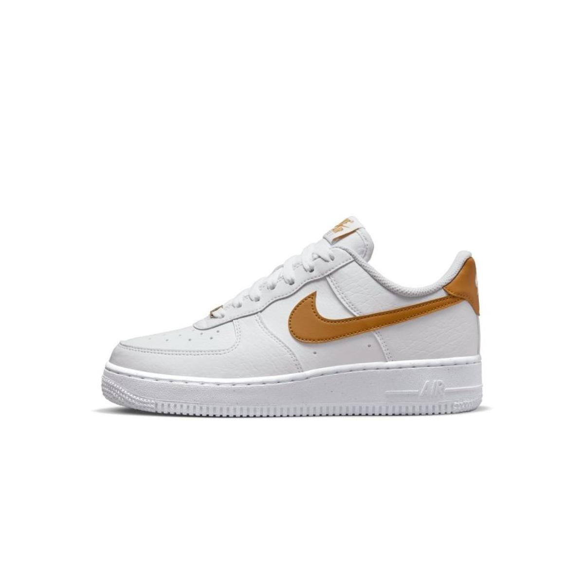 Low-top trainers NIKE White