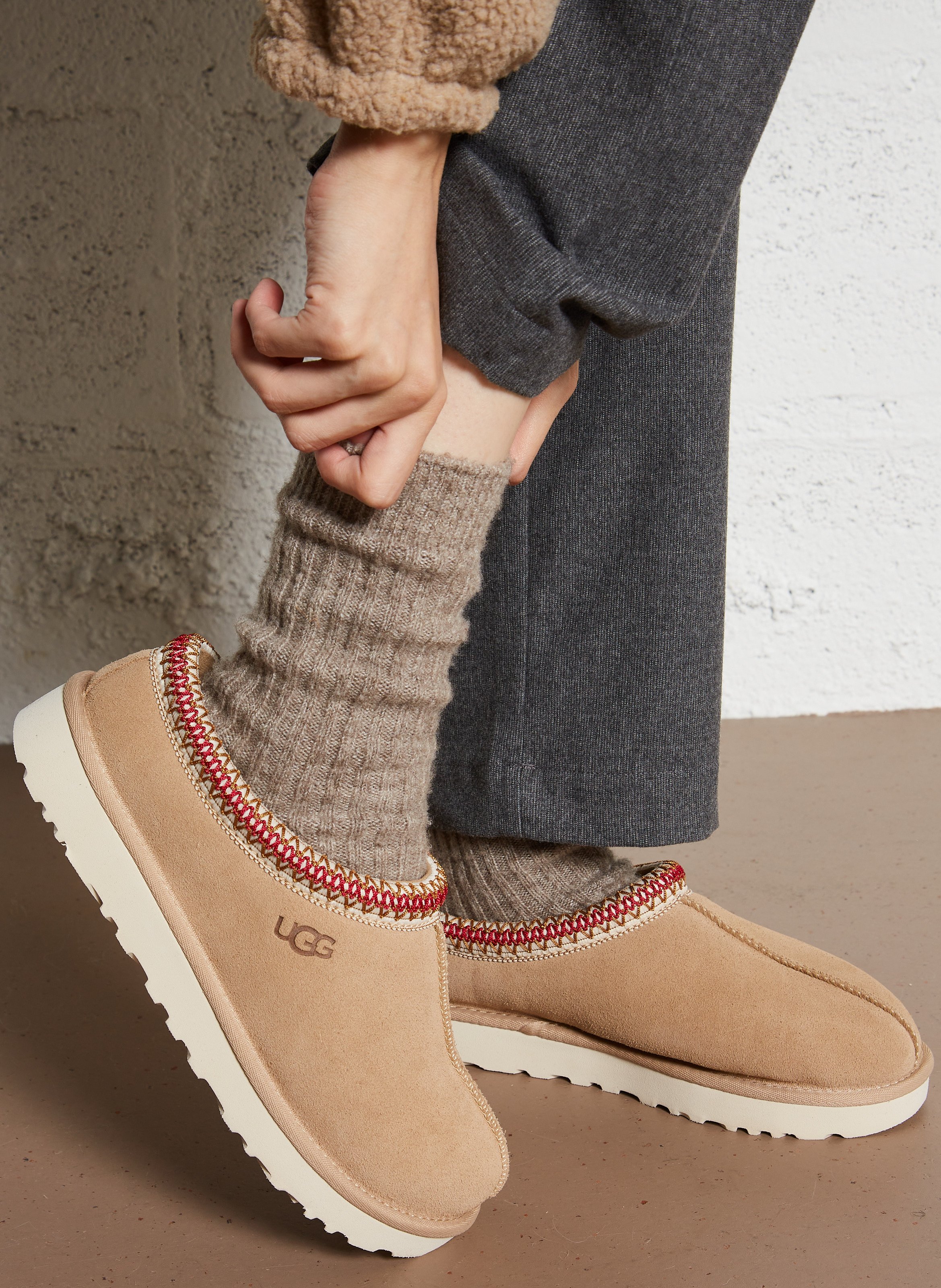 Chaussons Tasman en cuir UGG Beige