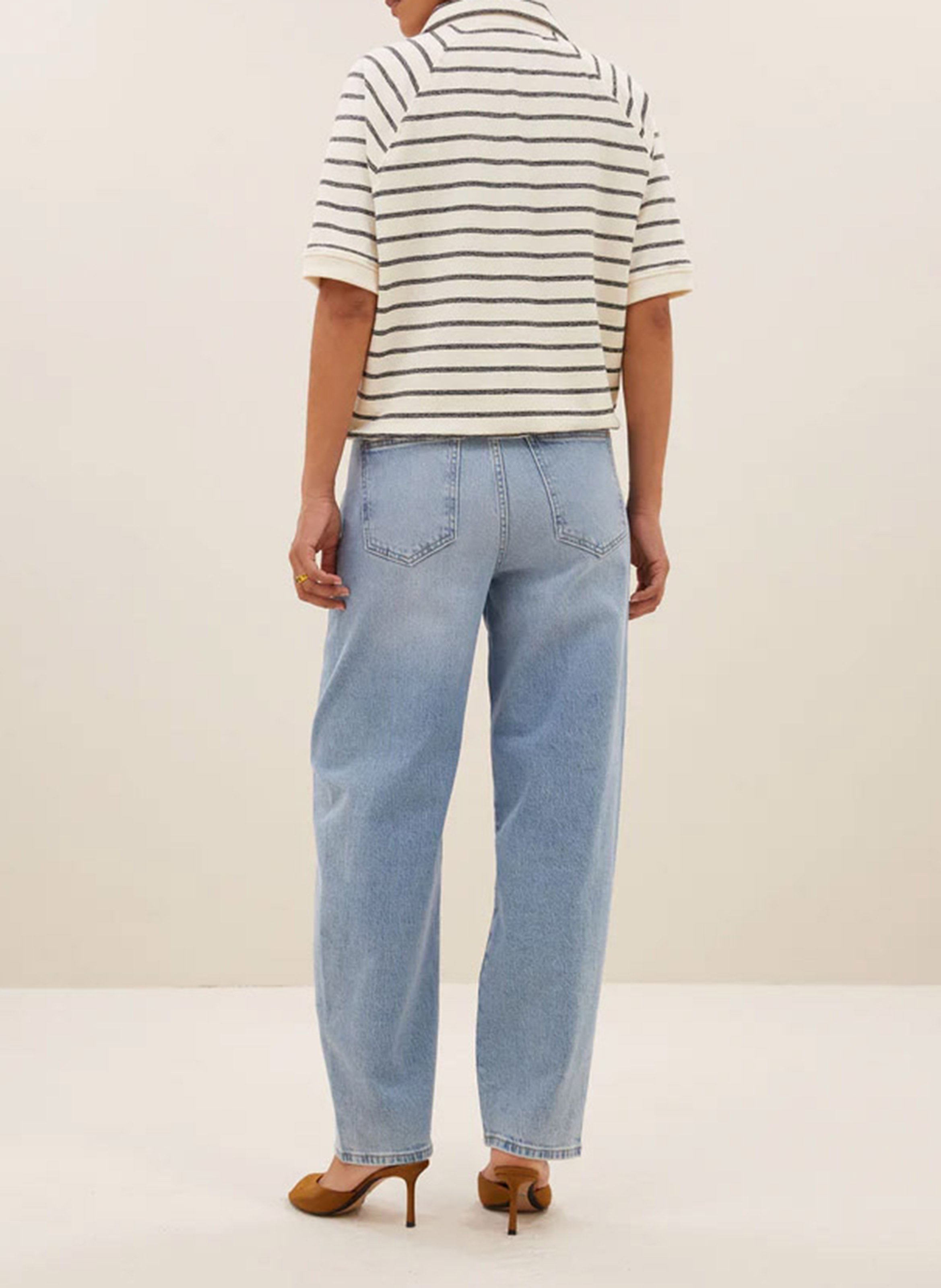 Gestreiftes Rundhals-T-Shirt aus Bio-Baumwolle Schwarz