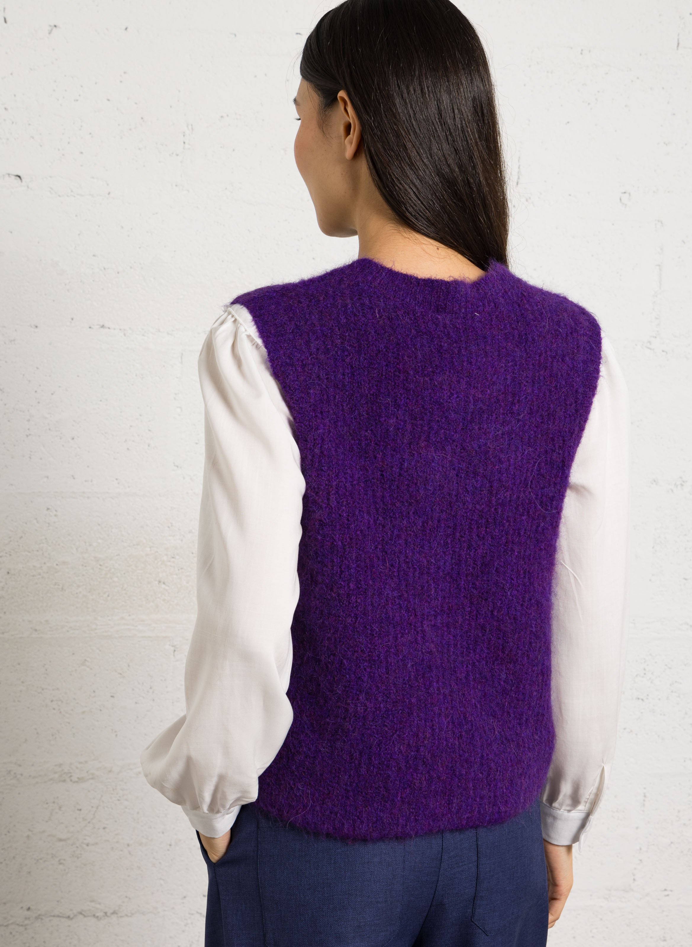 Sleeveless fluffy knit buttoned cardigan AMERICAN VINTAGE Purple
