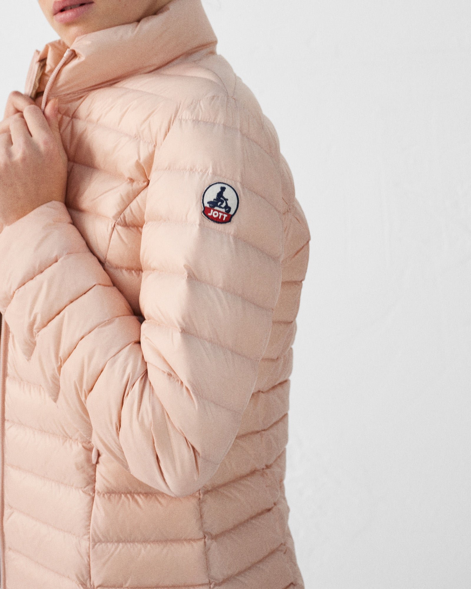 Lightweight down jacket JOTT Pink