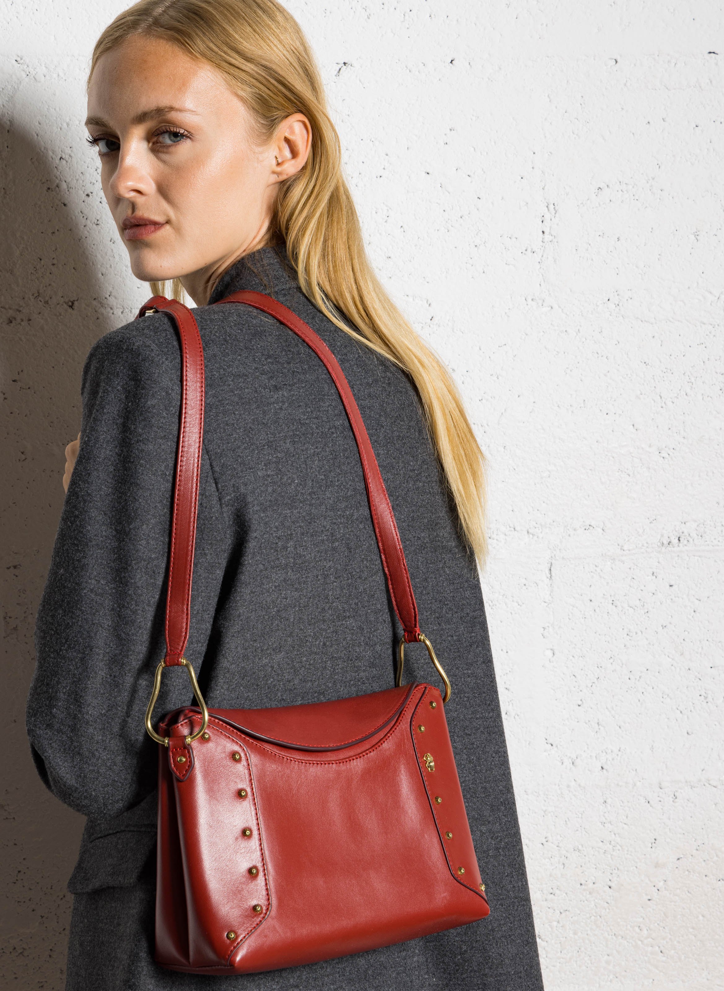 Schoudertas van gemengd leer Rood