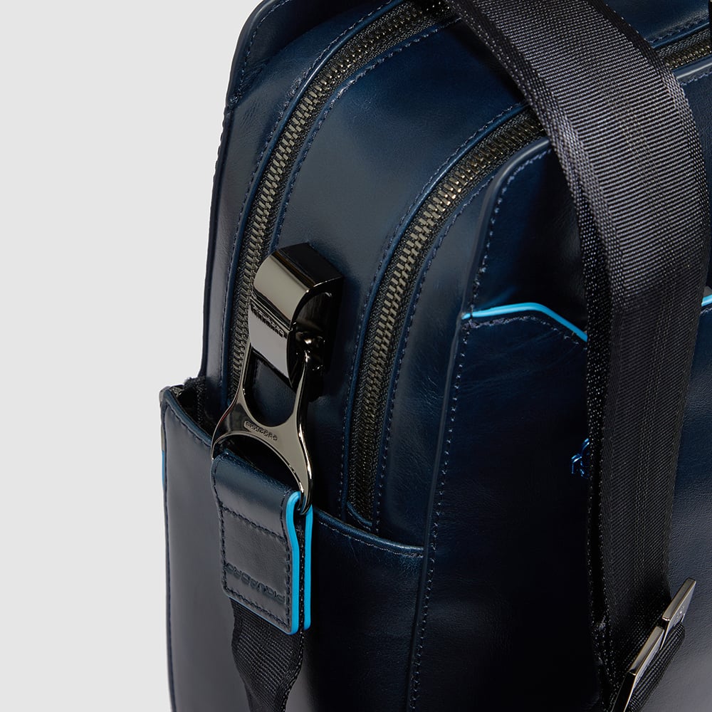 Customizable computer bag with shockproof protection and RFID protection, umbrella pocket PIQUADRO Brown