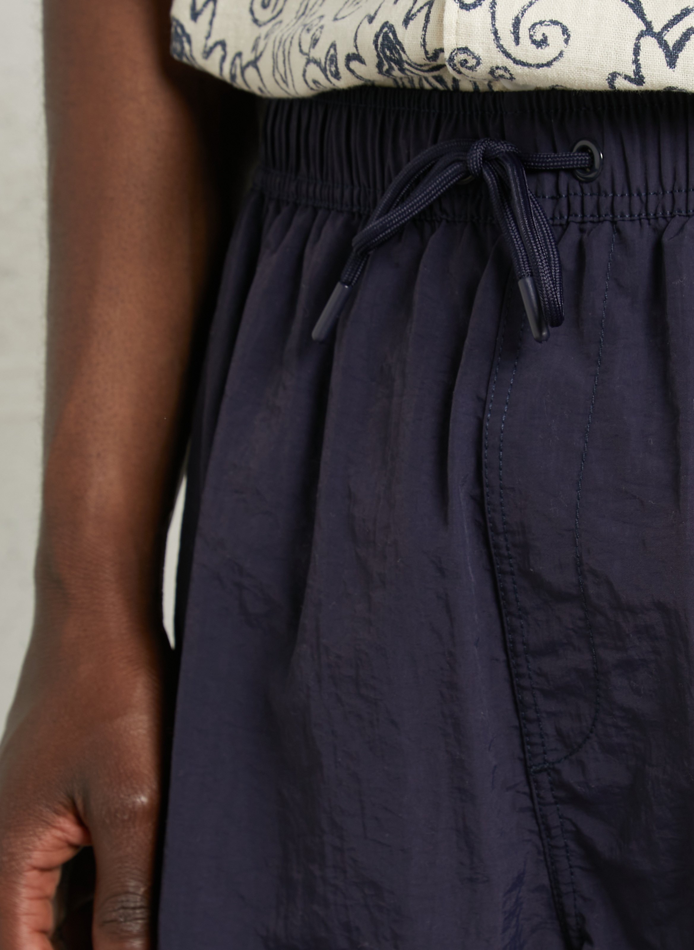Short de bain large SOLID Bleu