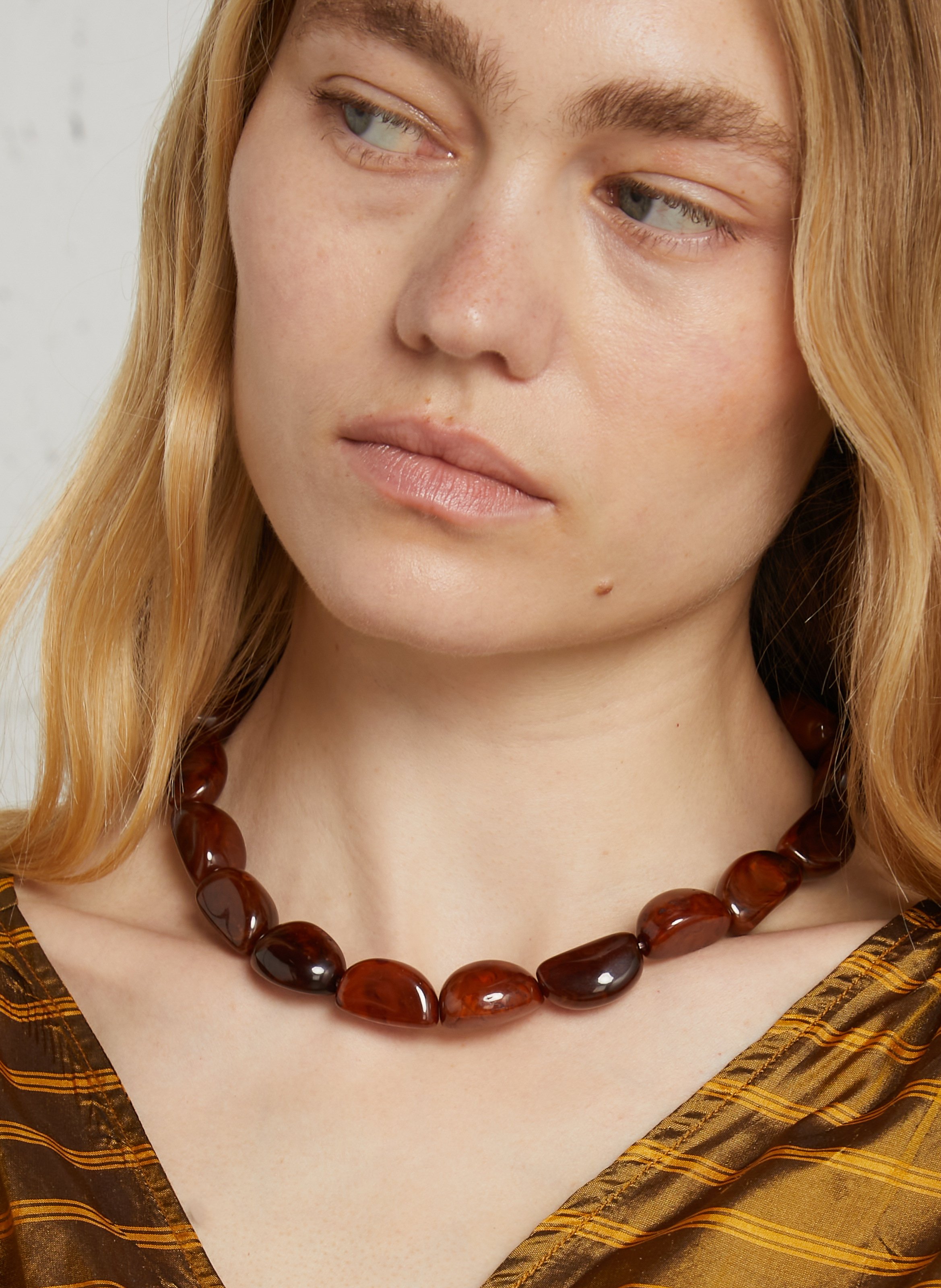 Collier avec perles FEEKA Marron
