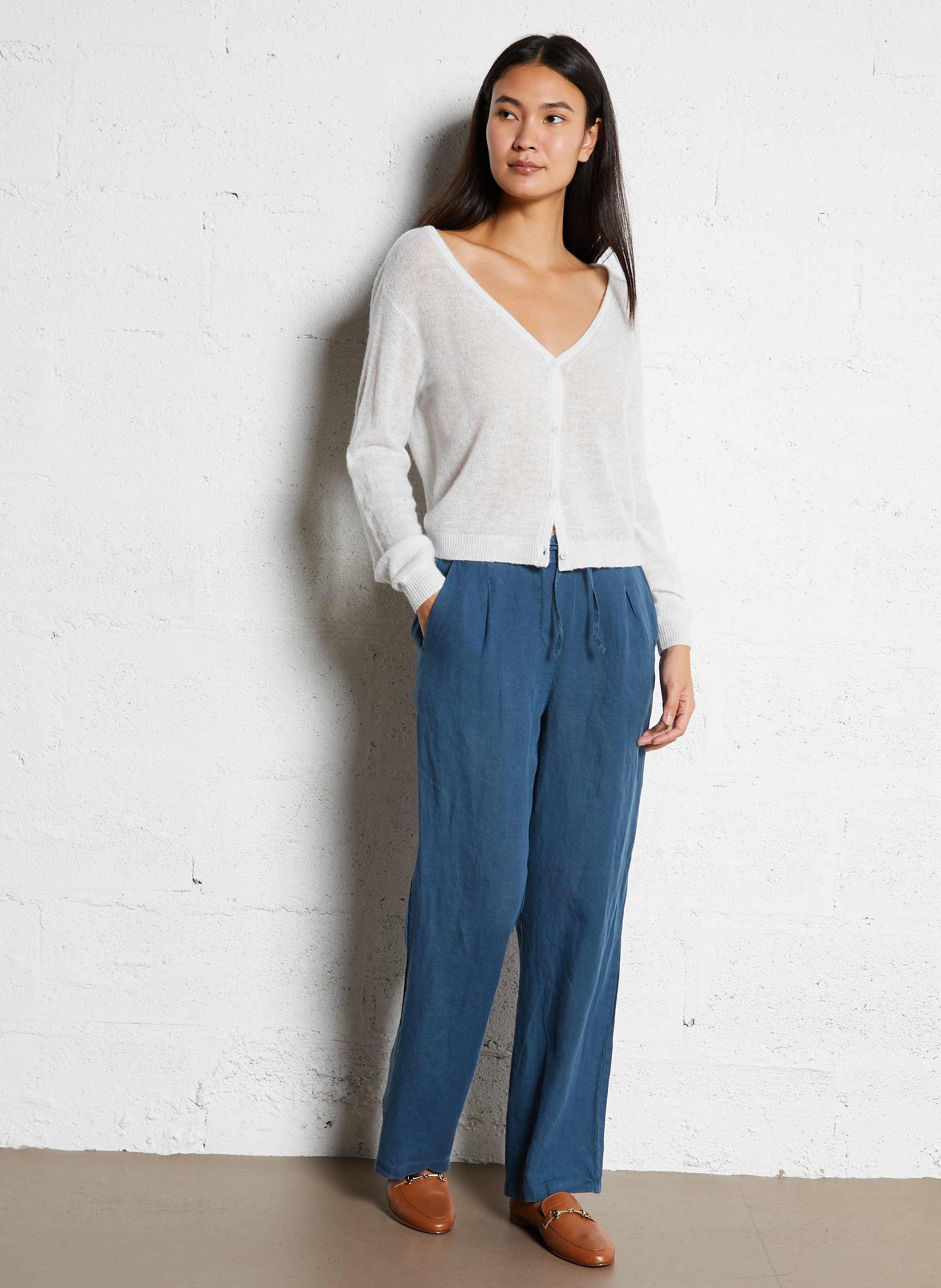 Gerade geschnittene Strickjacke Grau