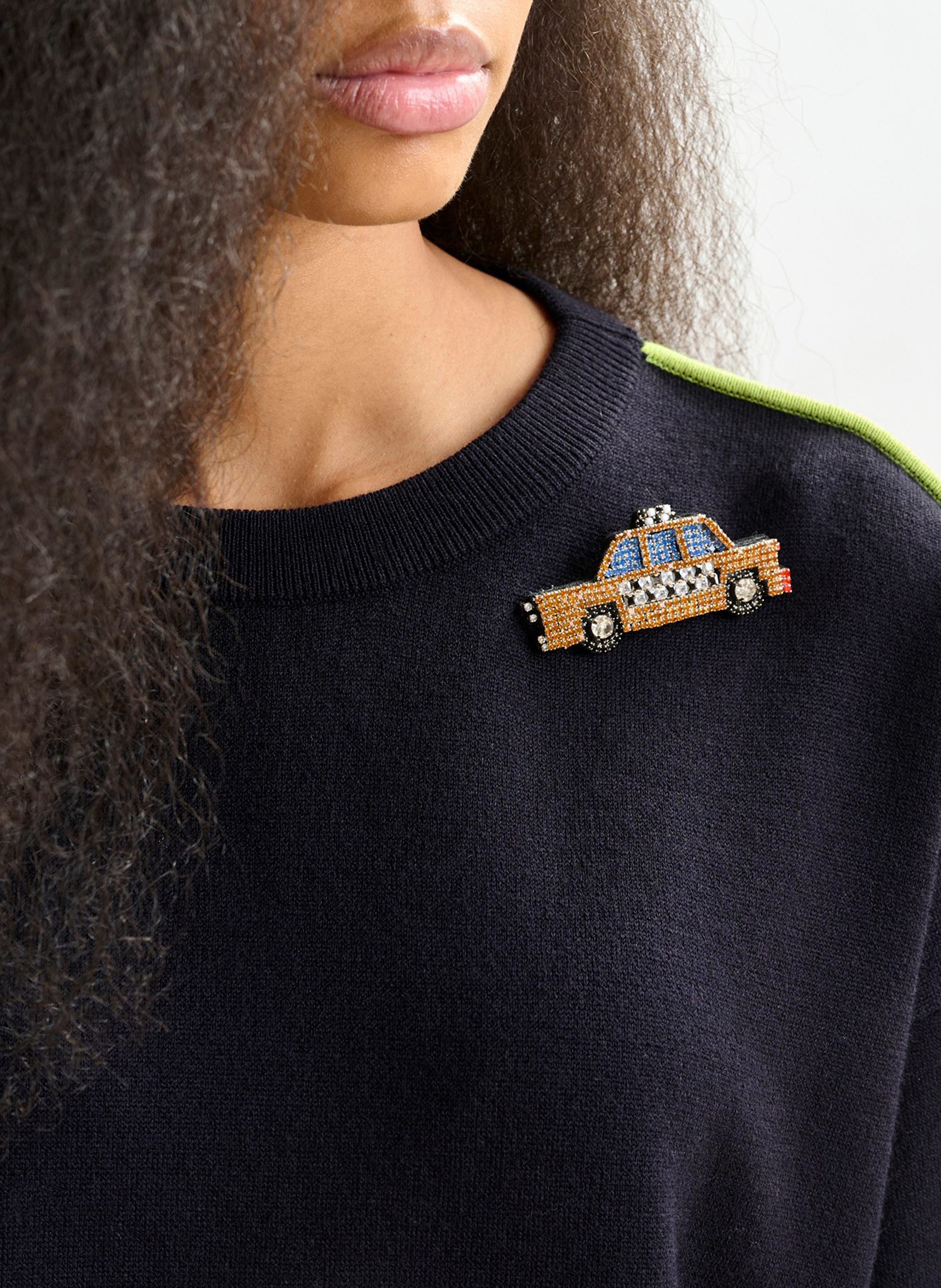 Broche taxi ESSENTIEL ANTWERP Jaune