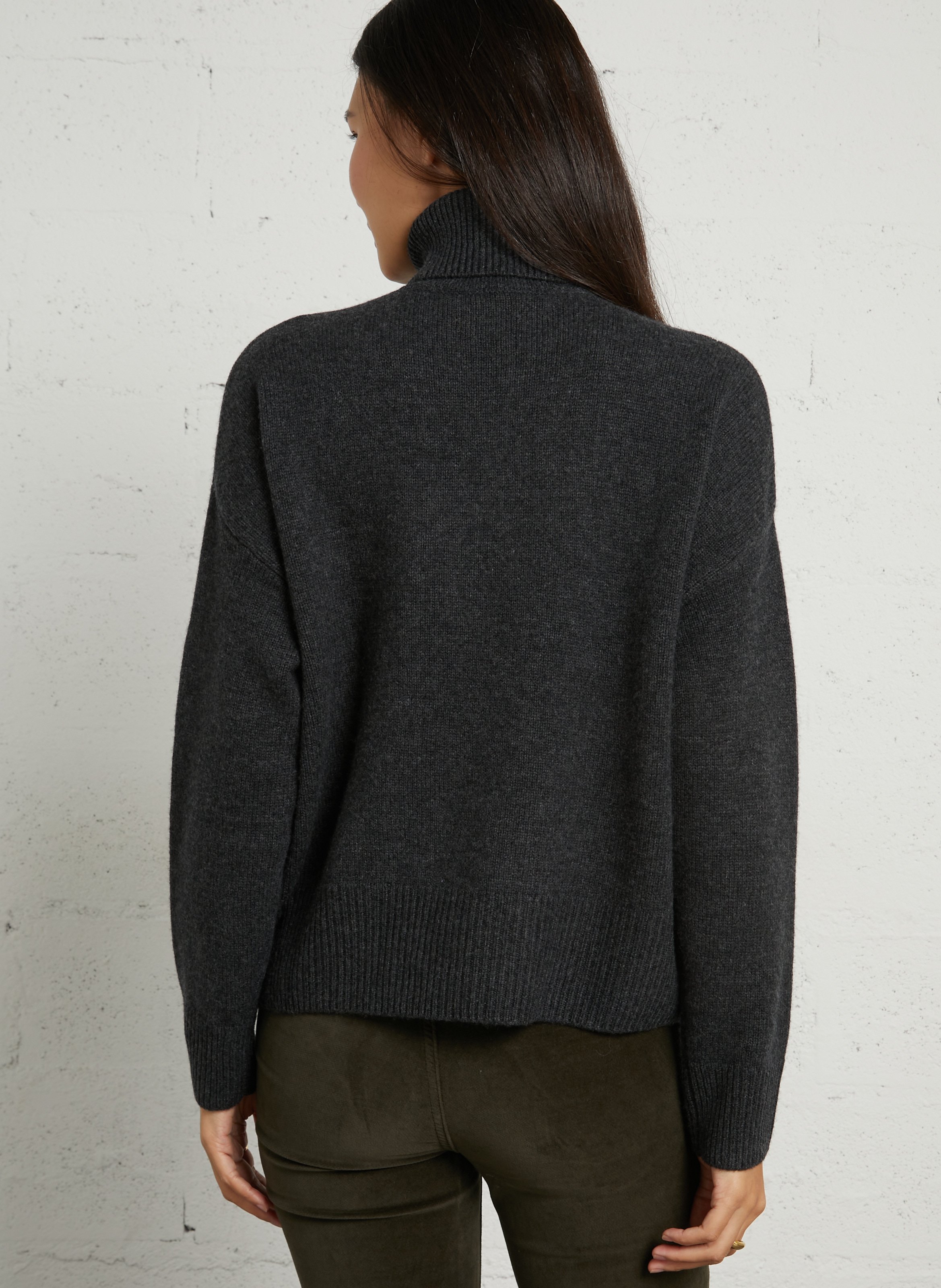 Loose-fit wool and cashmere turtleneck sweater MAJESTIC FILATURES Grey