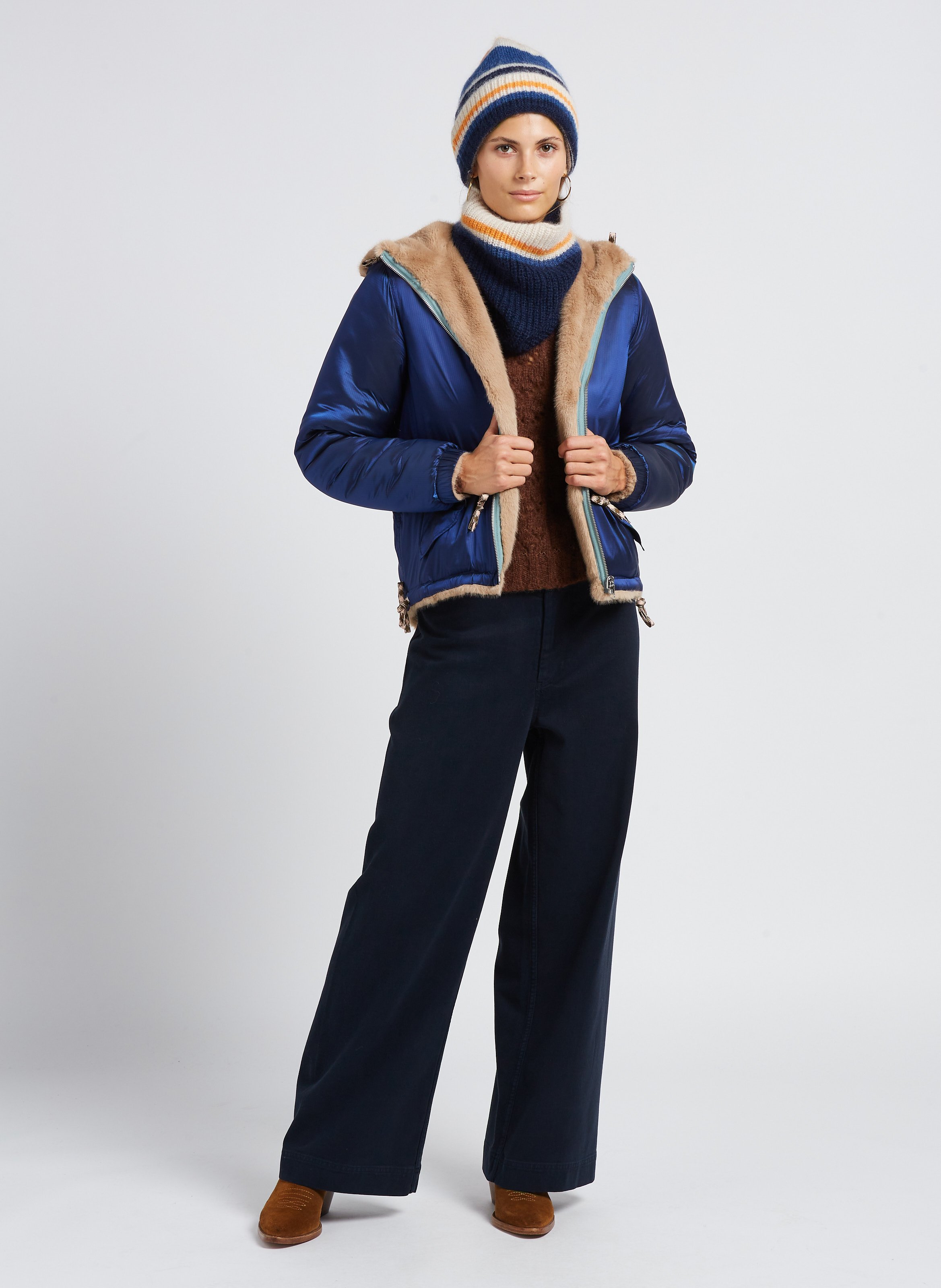 Regular-fit wool-blend sweater with round neckline BELLEPIECE Brown