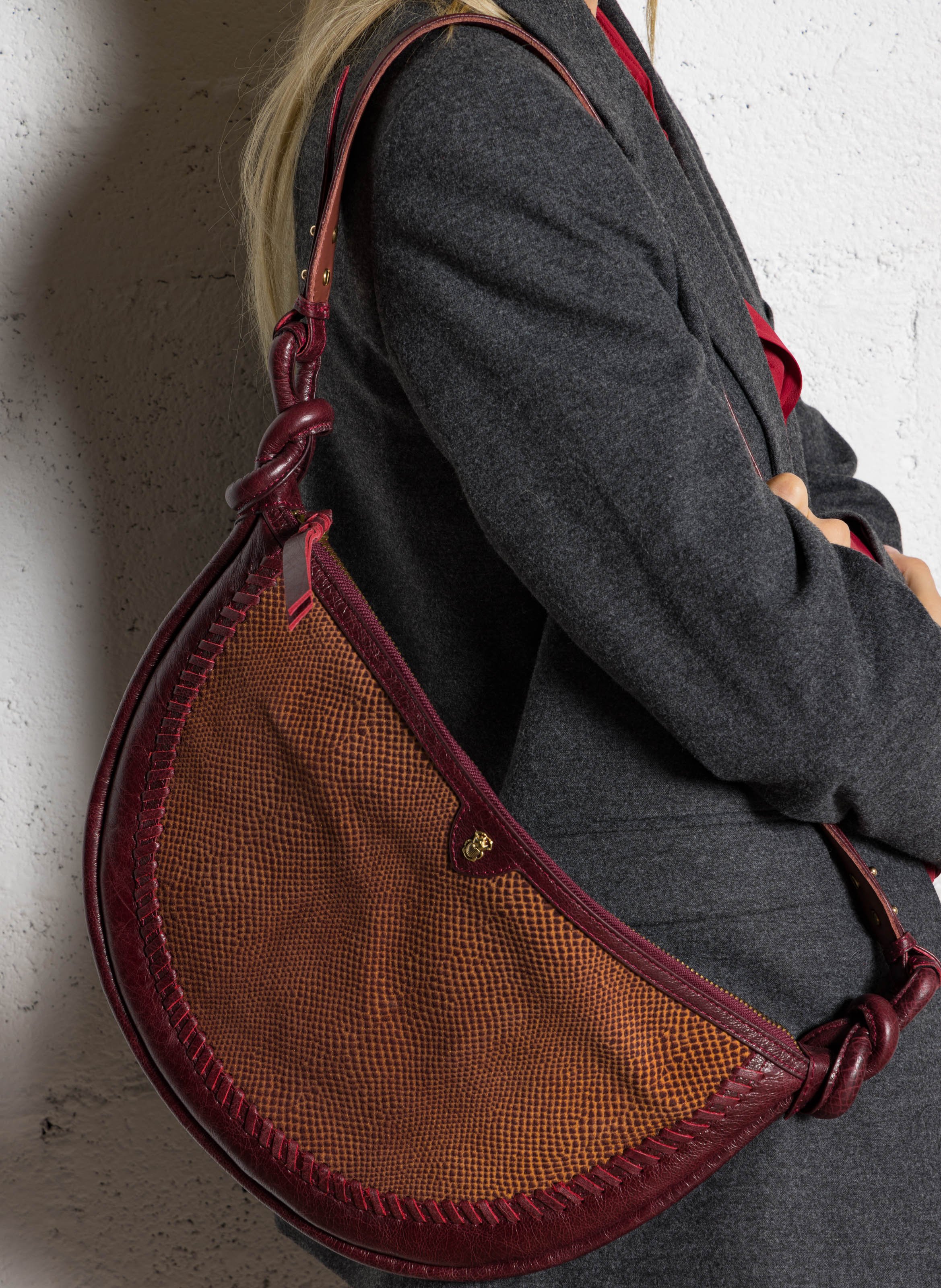 Sac demi-lune en cuir mélangé CLARIS VIROT Rouge