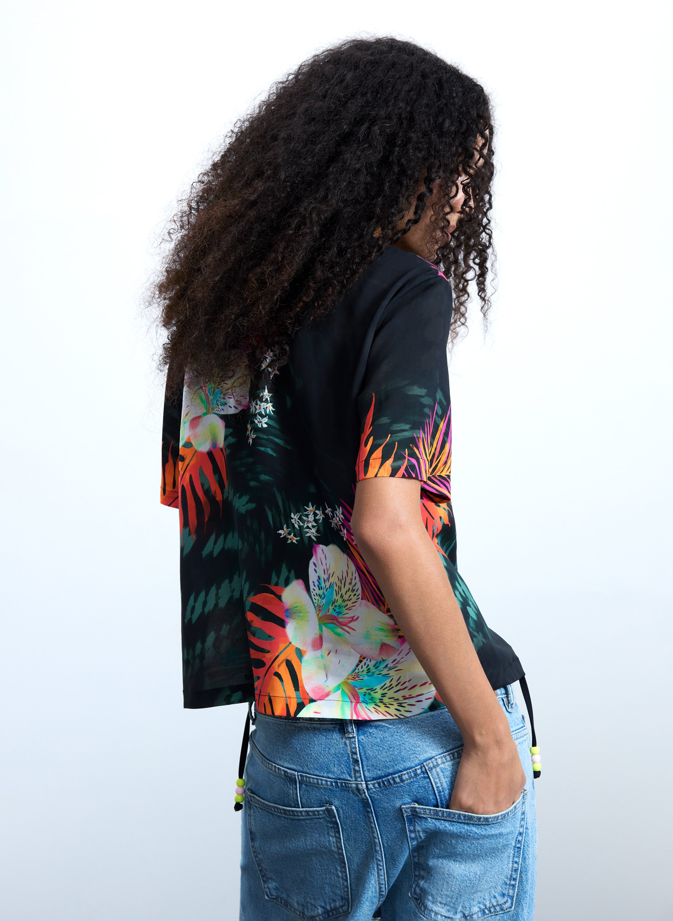 Straight short-sleeved printed shirt DESIGUAL Black