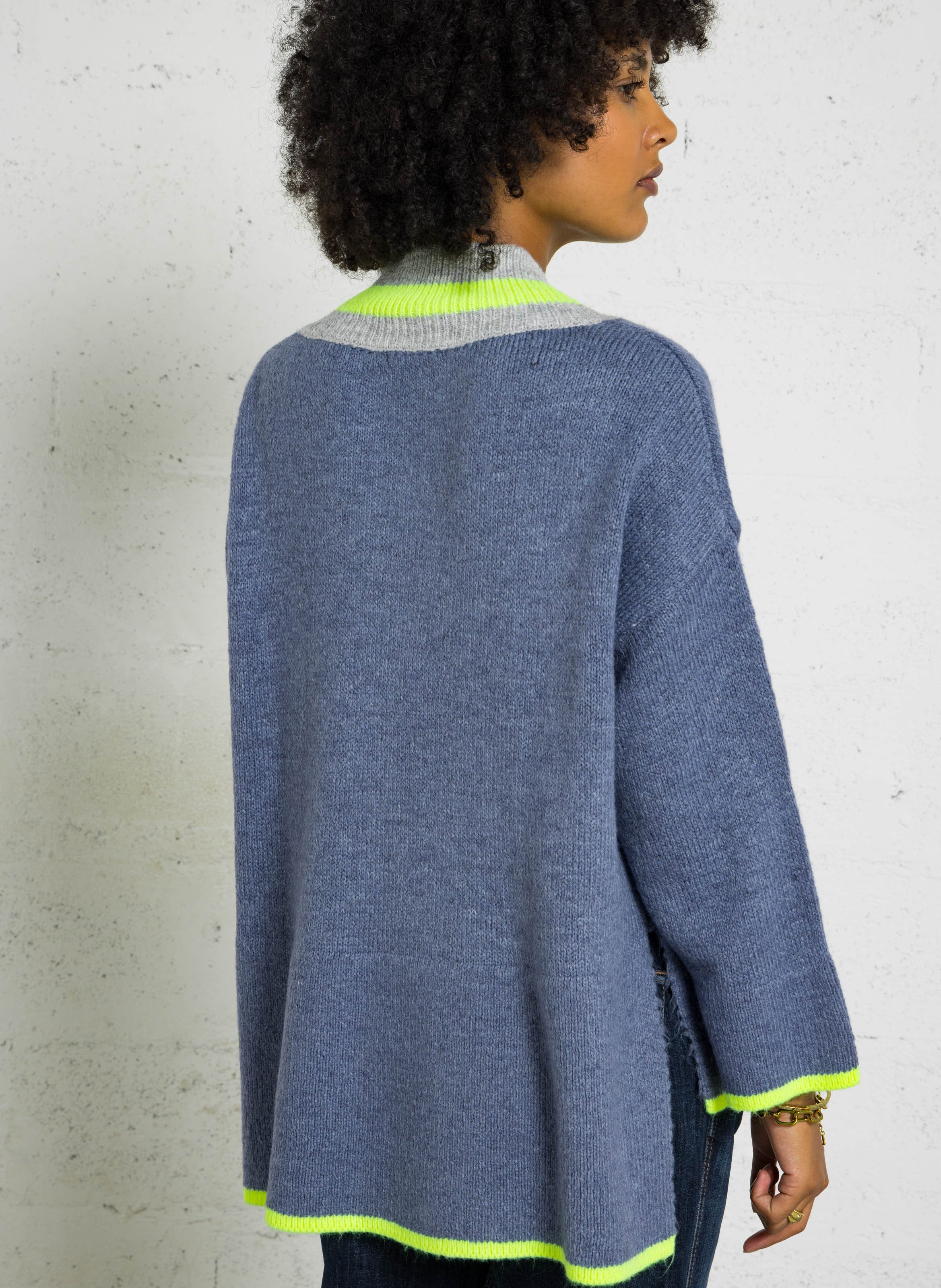 Pull oversize col V DR BLOOM Bleu