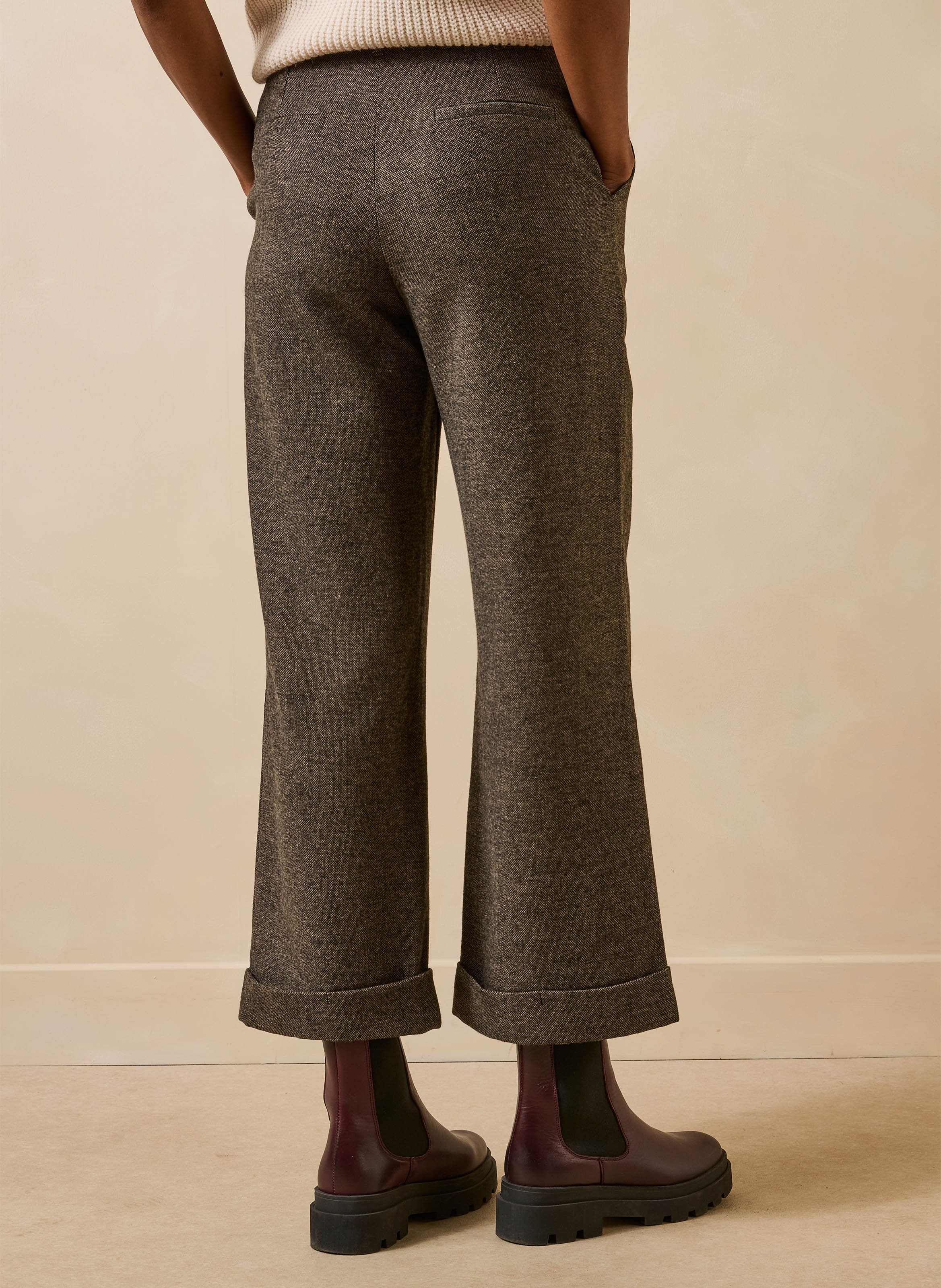 Gerade geschnittene Hose LA FEE MARABOUTEE Braun