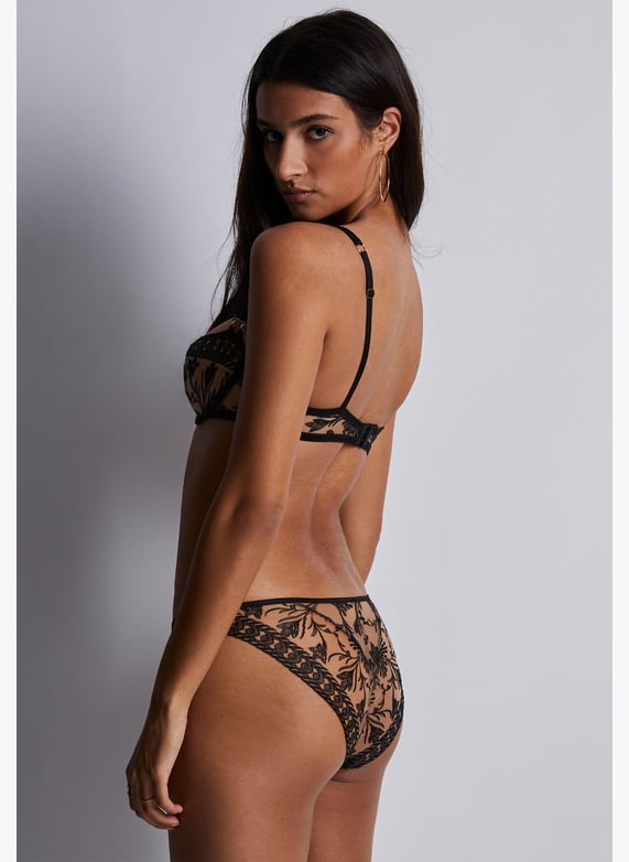 A Fleur De Toi demi-cup bra | Black by AUBADE A Fleur De Toi demi-cup bra Black