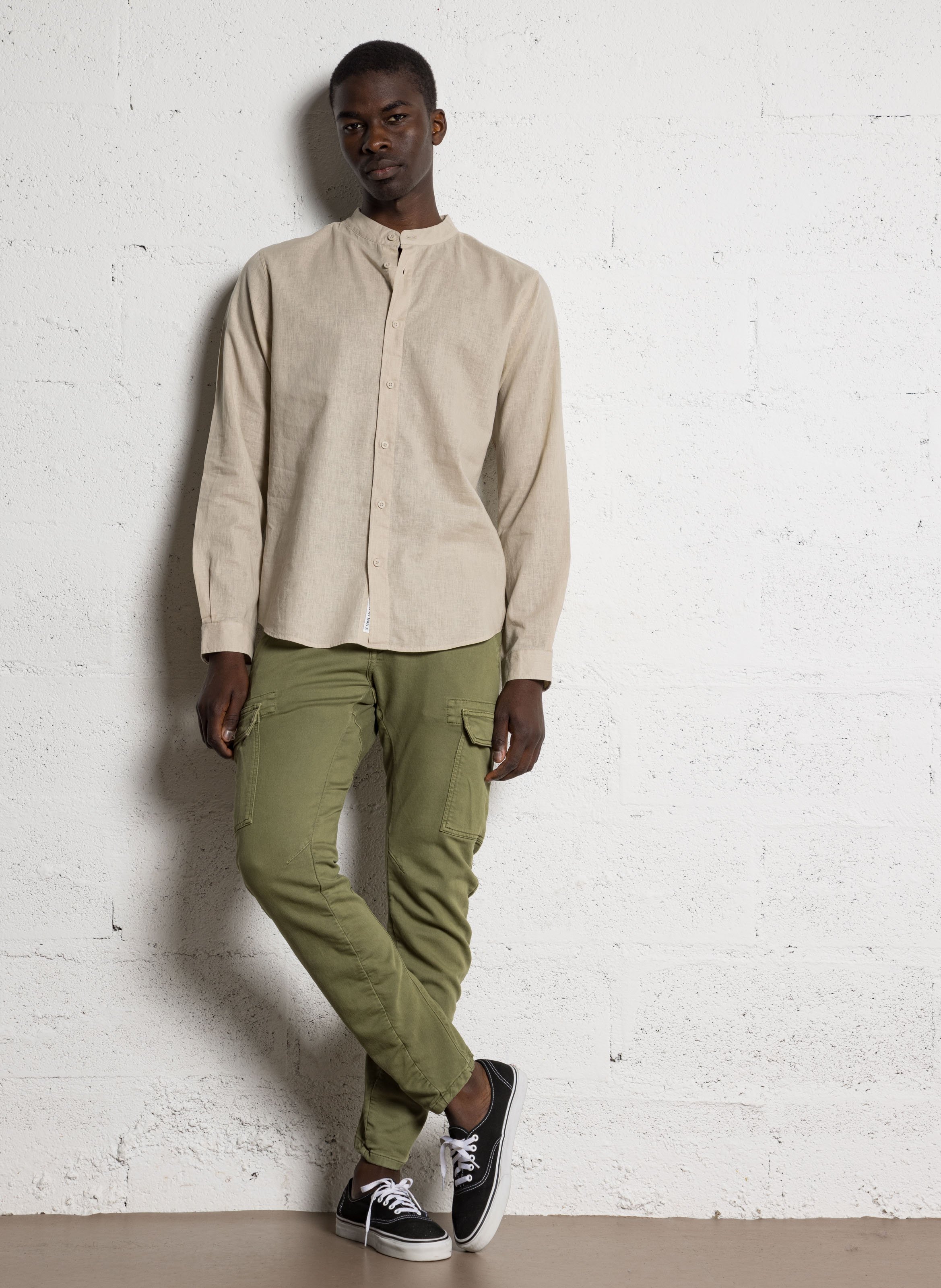 Chemise col mao en lin mélangé LE TEMPS DES CERISES Gris