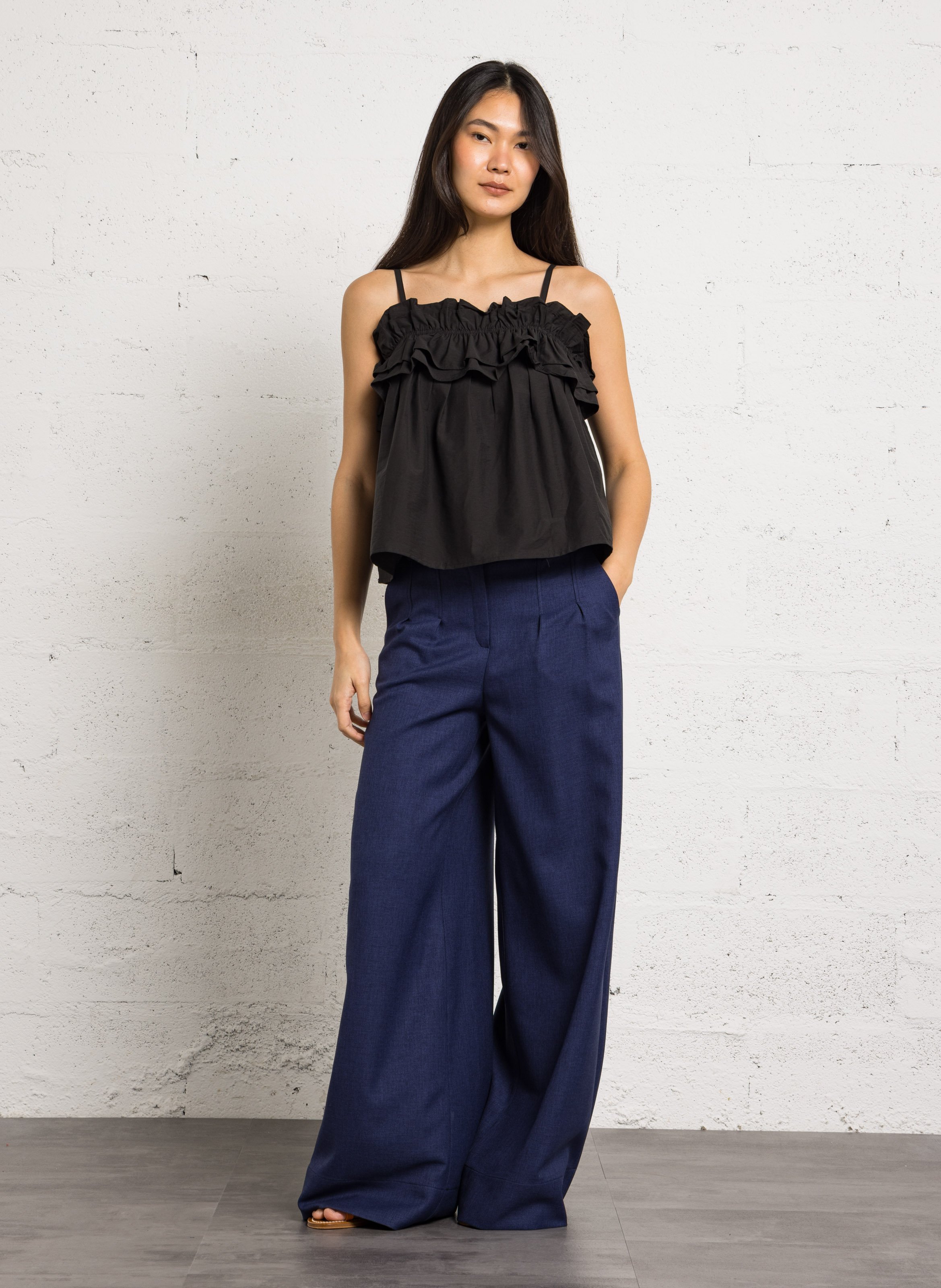 Cotton straight top SEE U SOON Black