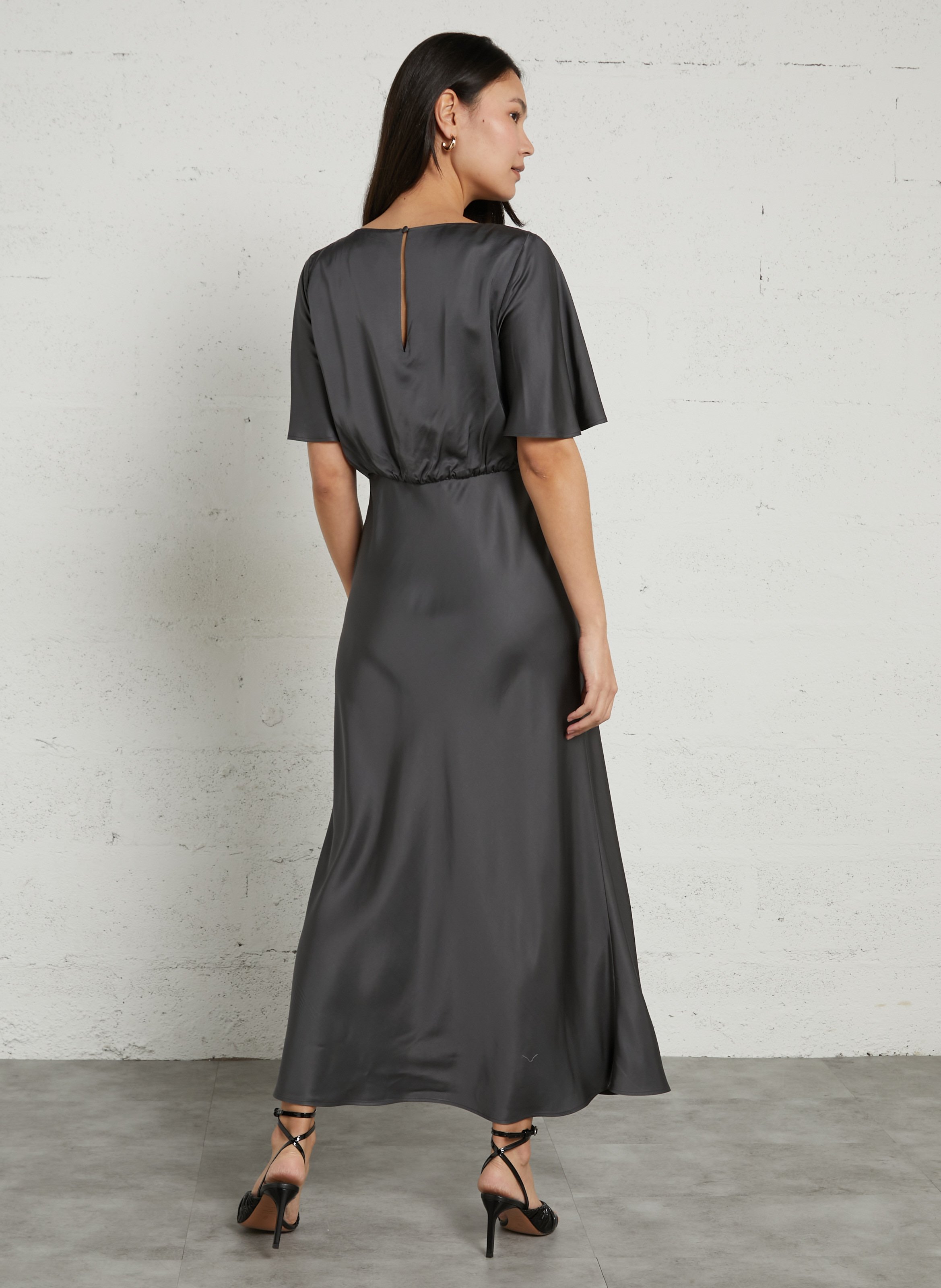 Long satin round neck dress MAISON 123 Grey