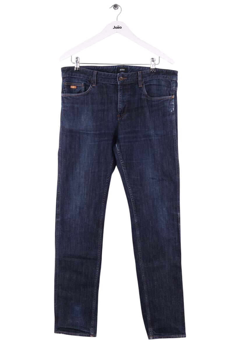 - Straight-leg jeans
- 5 pockets
- Straight cut
- Faded effect BOSS - SECONDE MAIN Blue