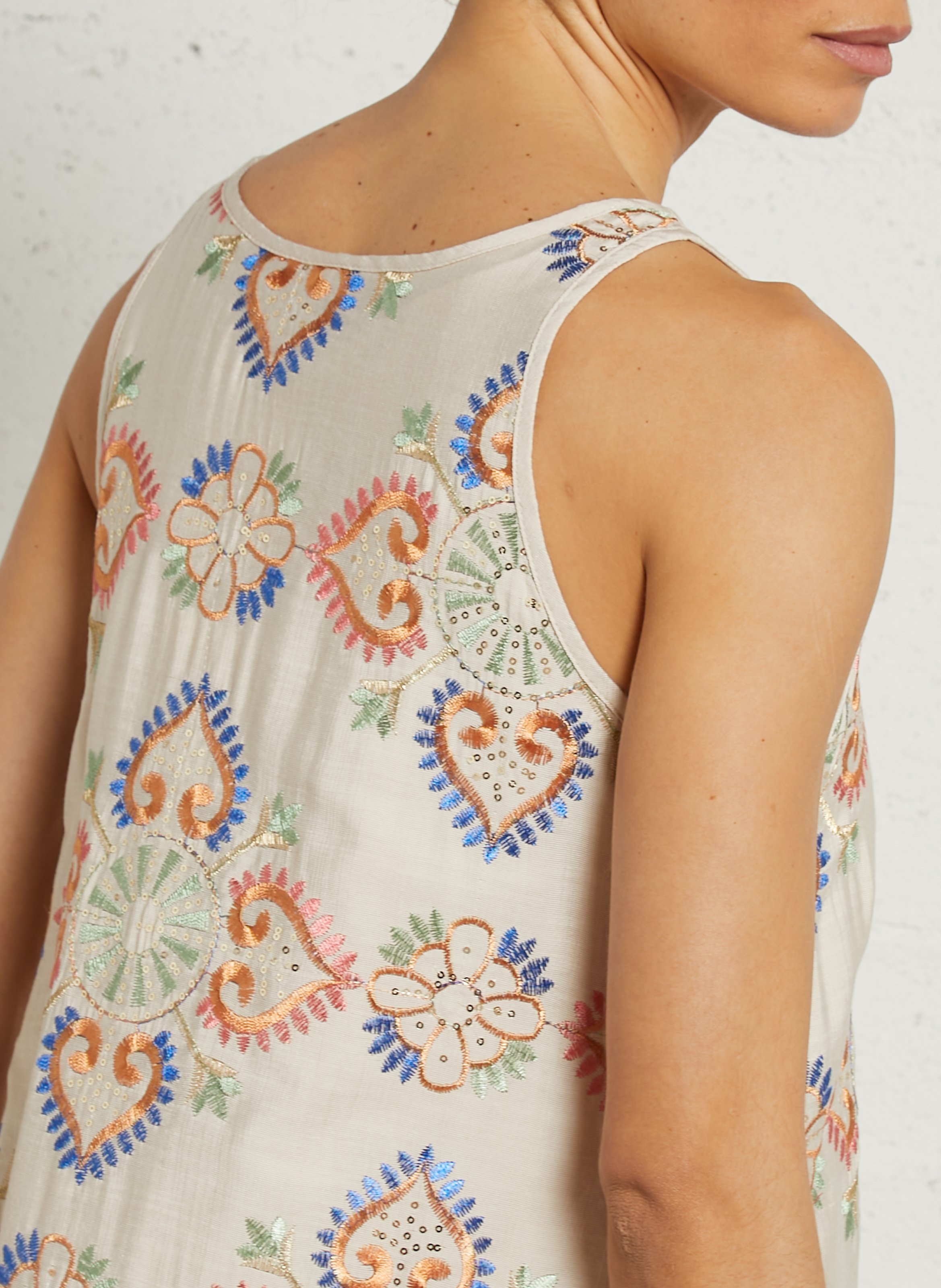 Robe longue brodée col rond SEE U SOON Beige