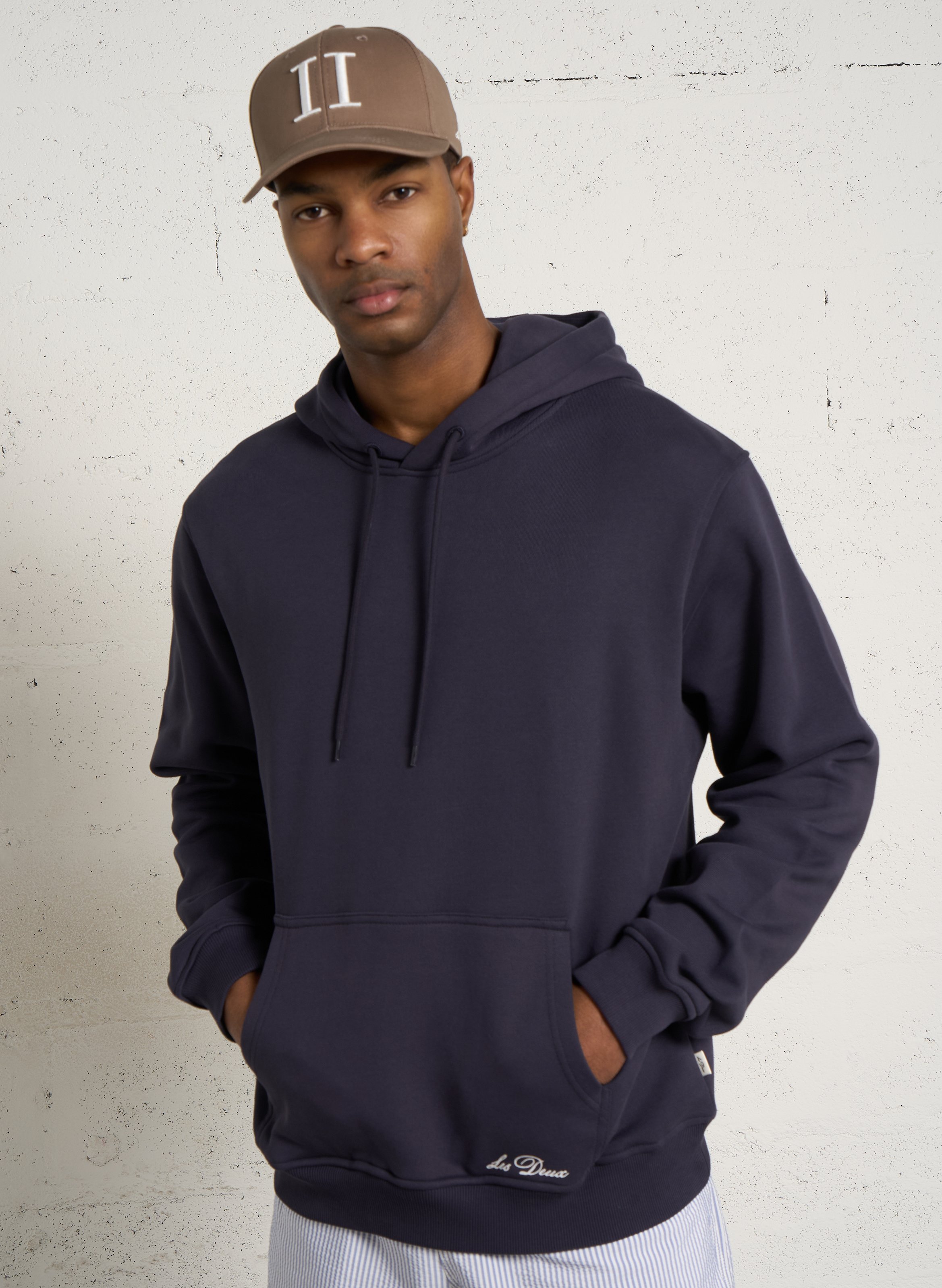 Sweat à capuche droit sérigraphié en coton organique LES DEUX Bleu