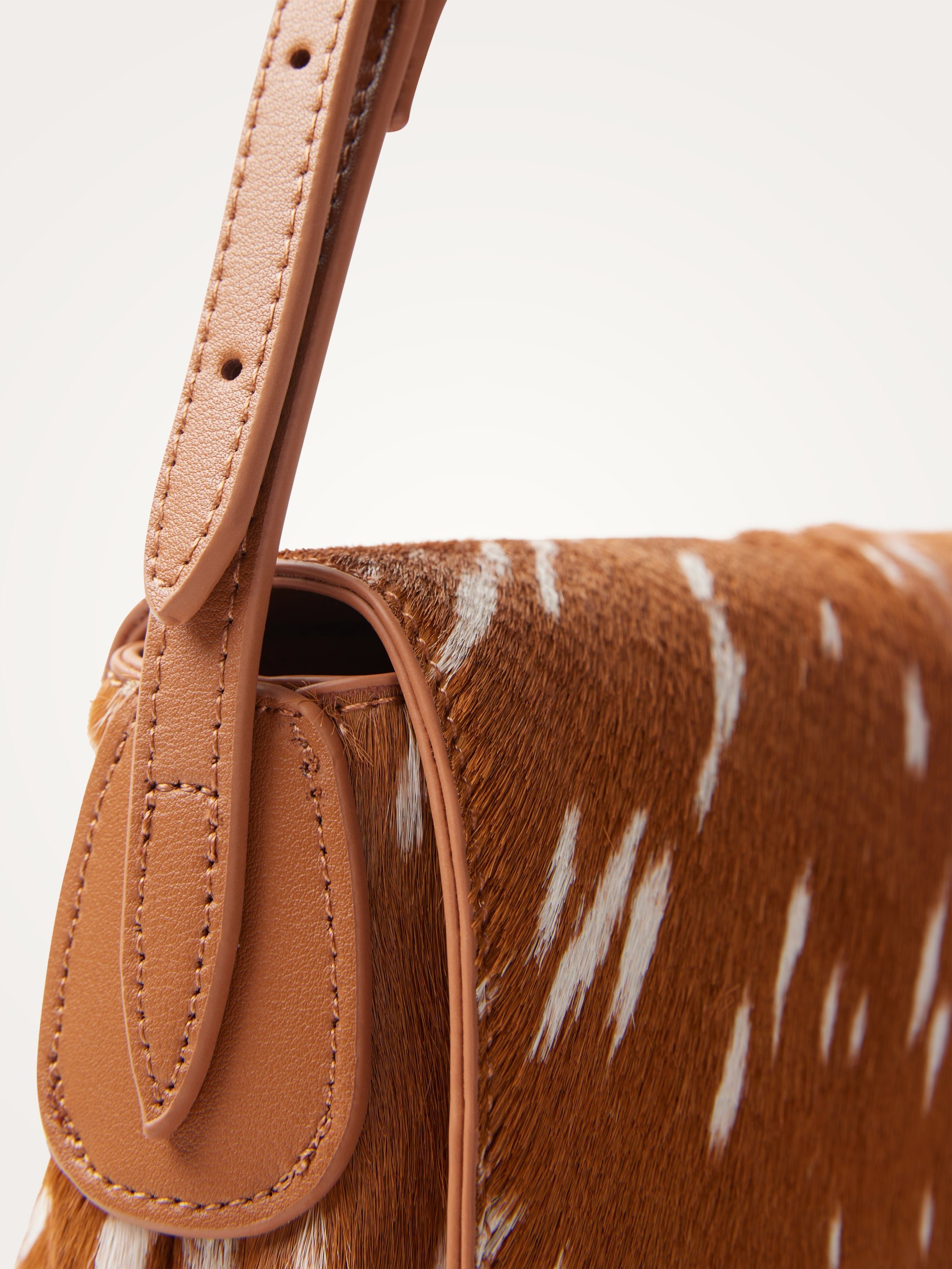 Crossbody bag with flap VANESSA WU Orange