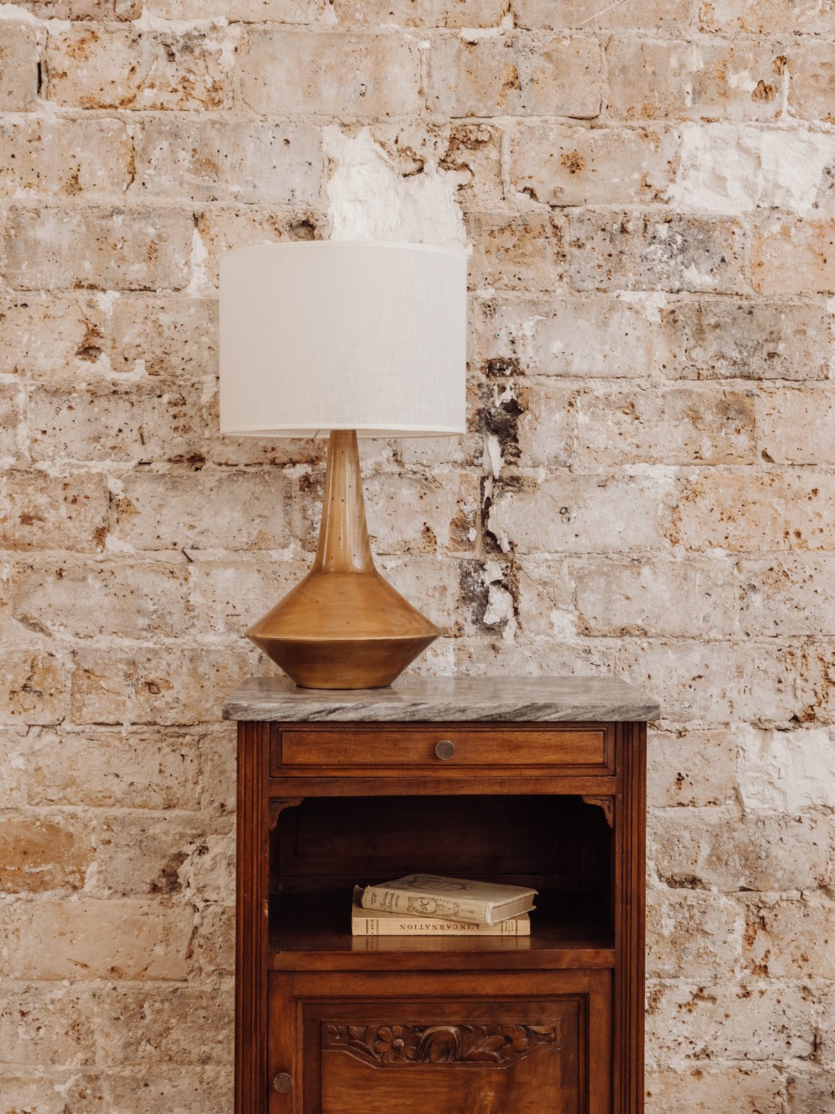 The wooden table lamp n°2 DEBONGOUT Brown