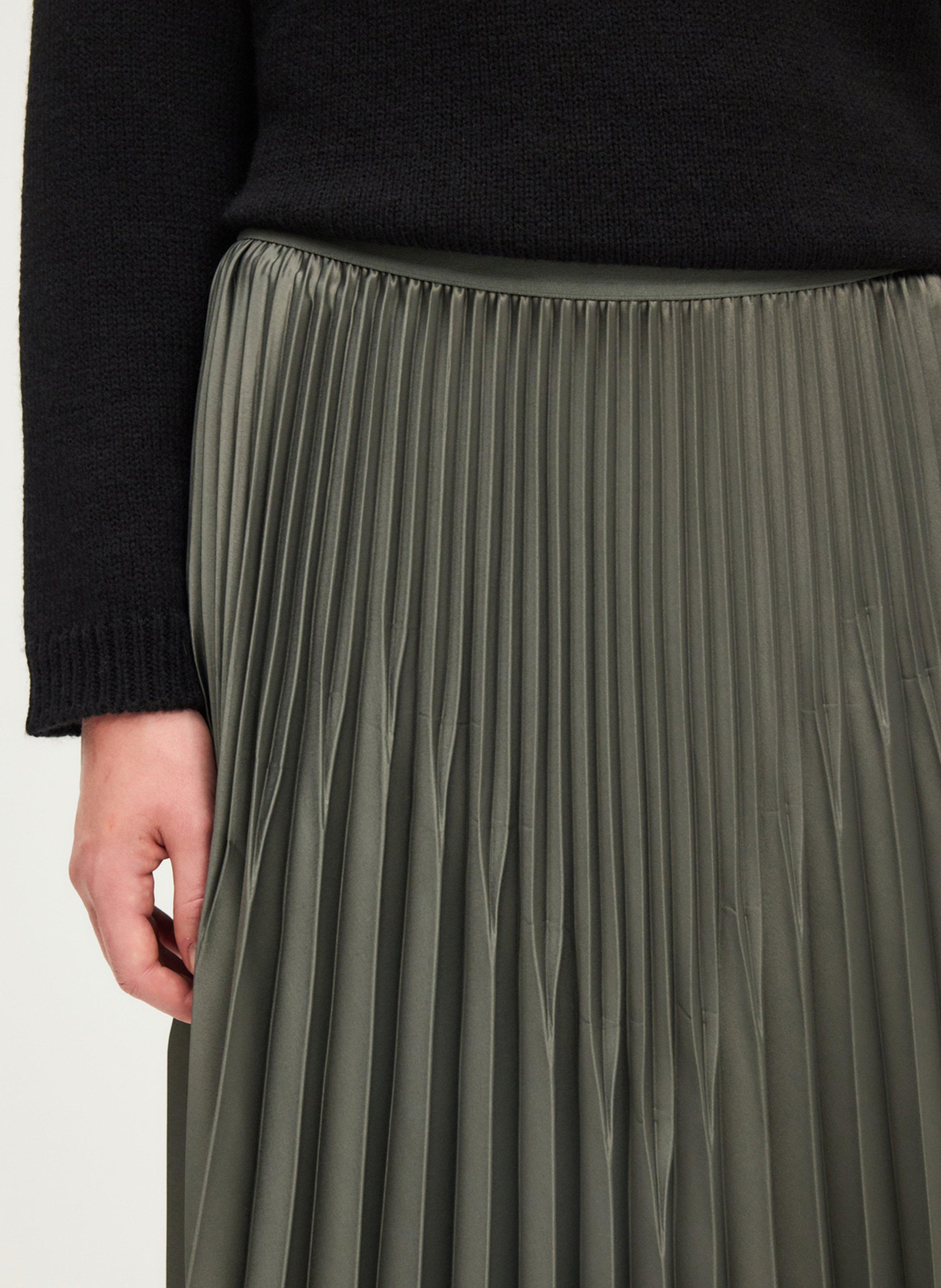Mid-length pleated skirt PABLO Khaki