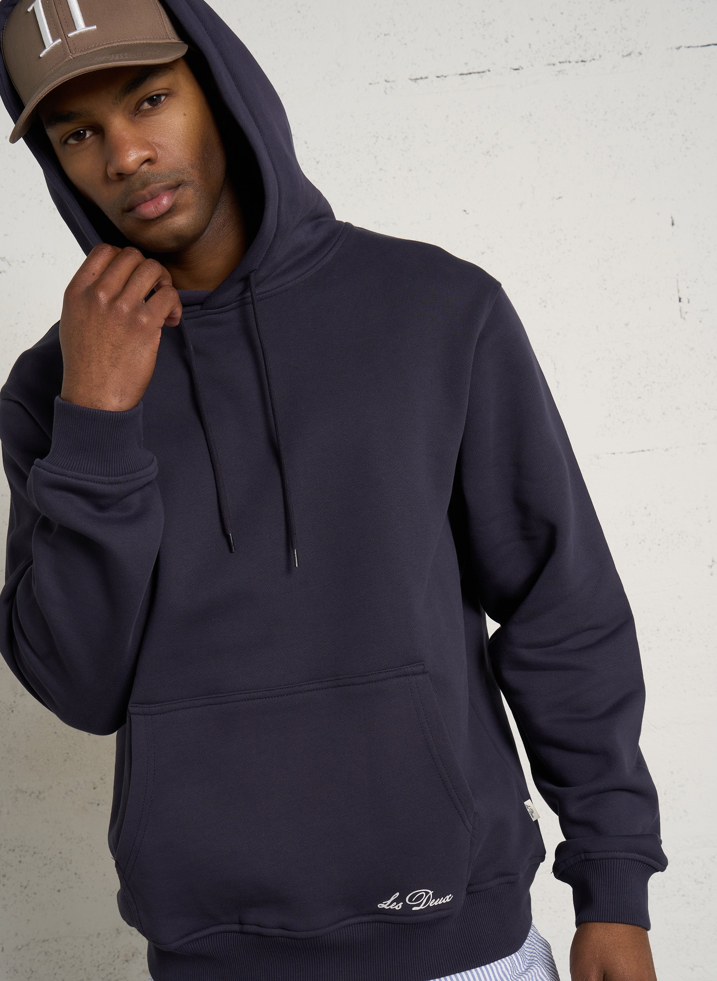 Sweat à capuche droit sérigraphié en coton organique LES DEUX Bleu