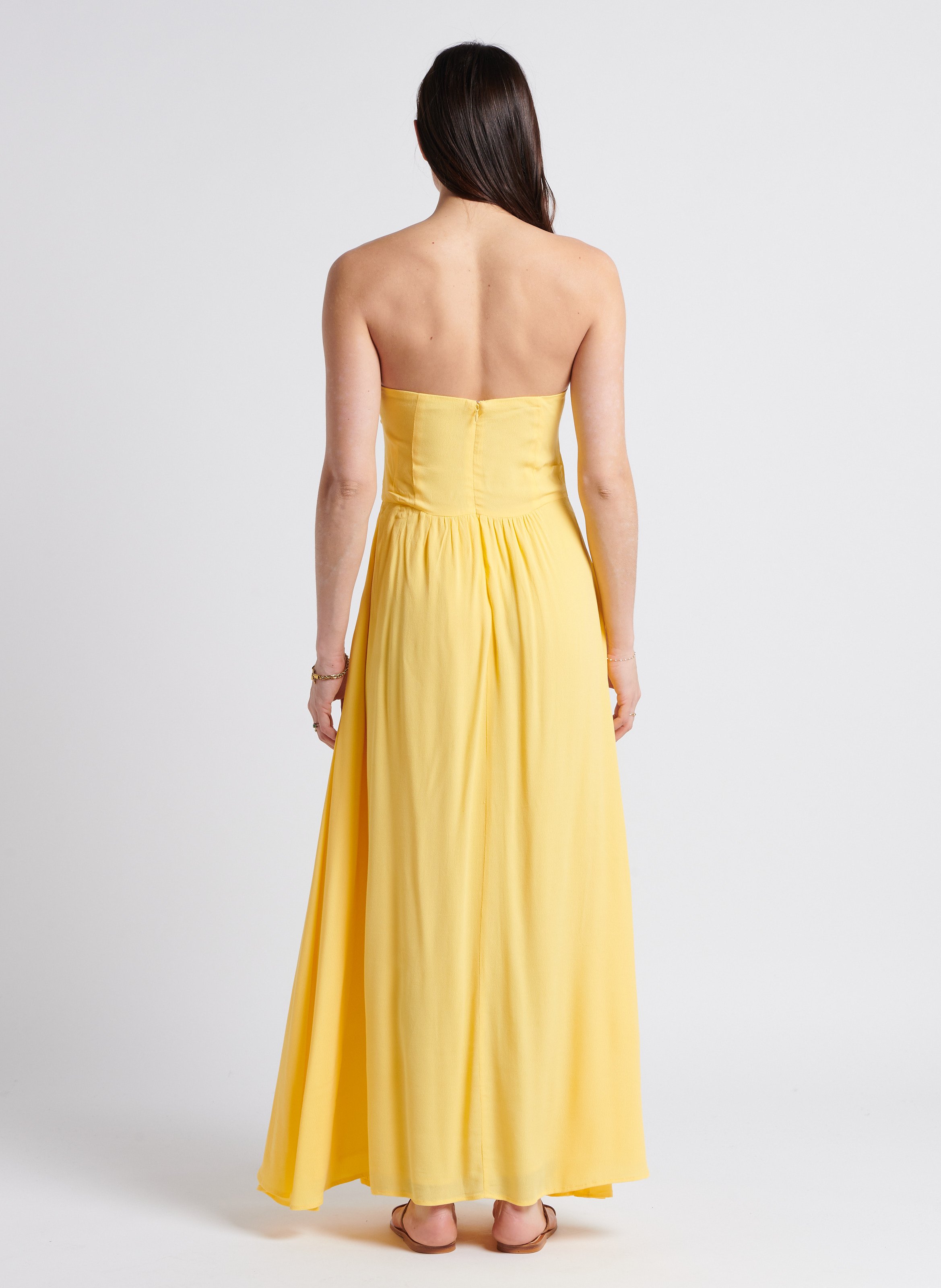 Lange, strapless jurk van linnen en zijdemix KARMA KOMA Geel