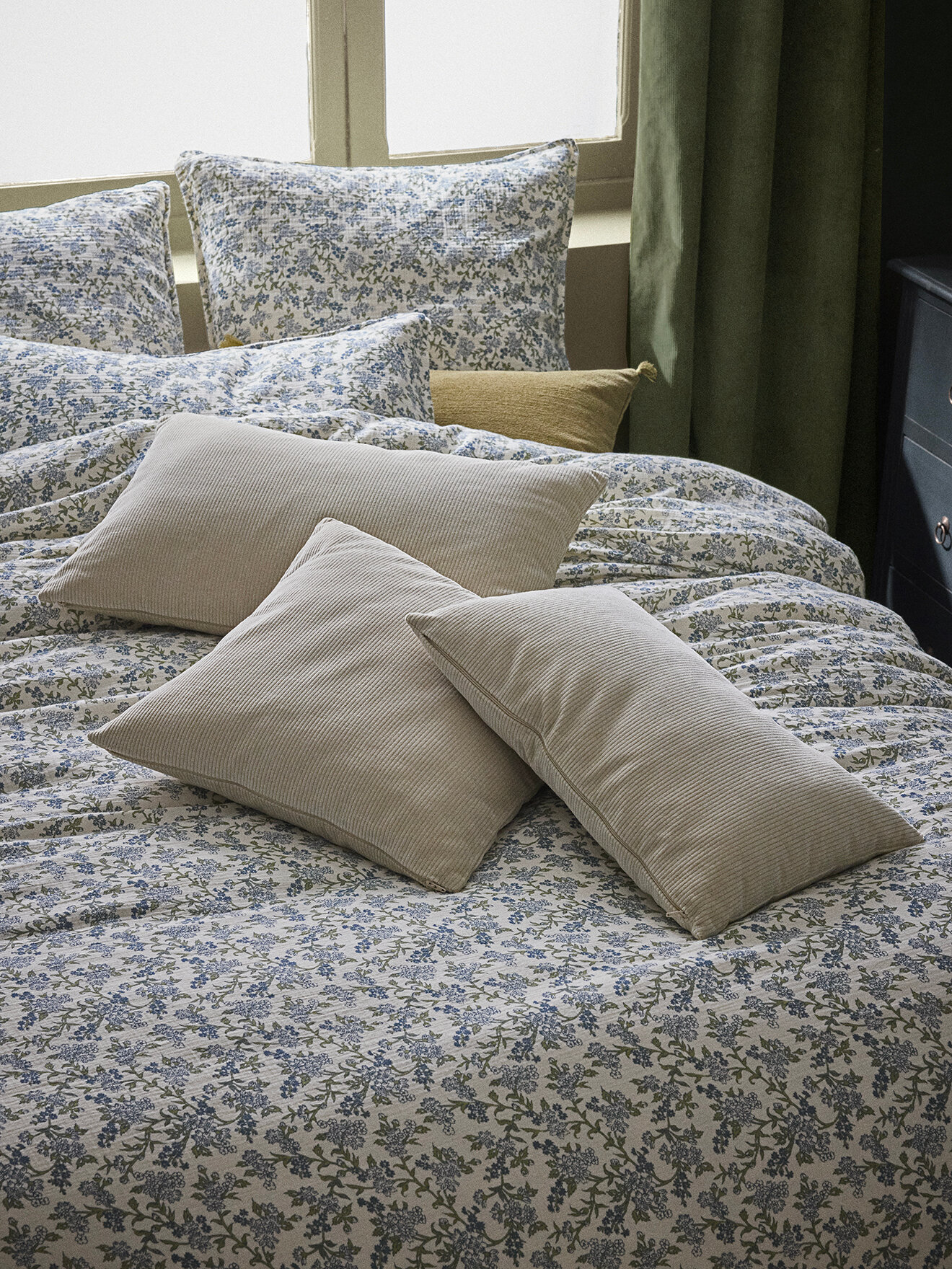 Housse de coussin en velours côtelé CYRILLUS