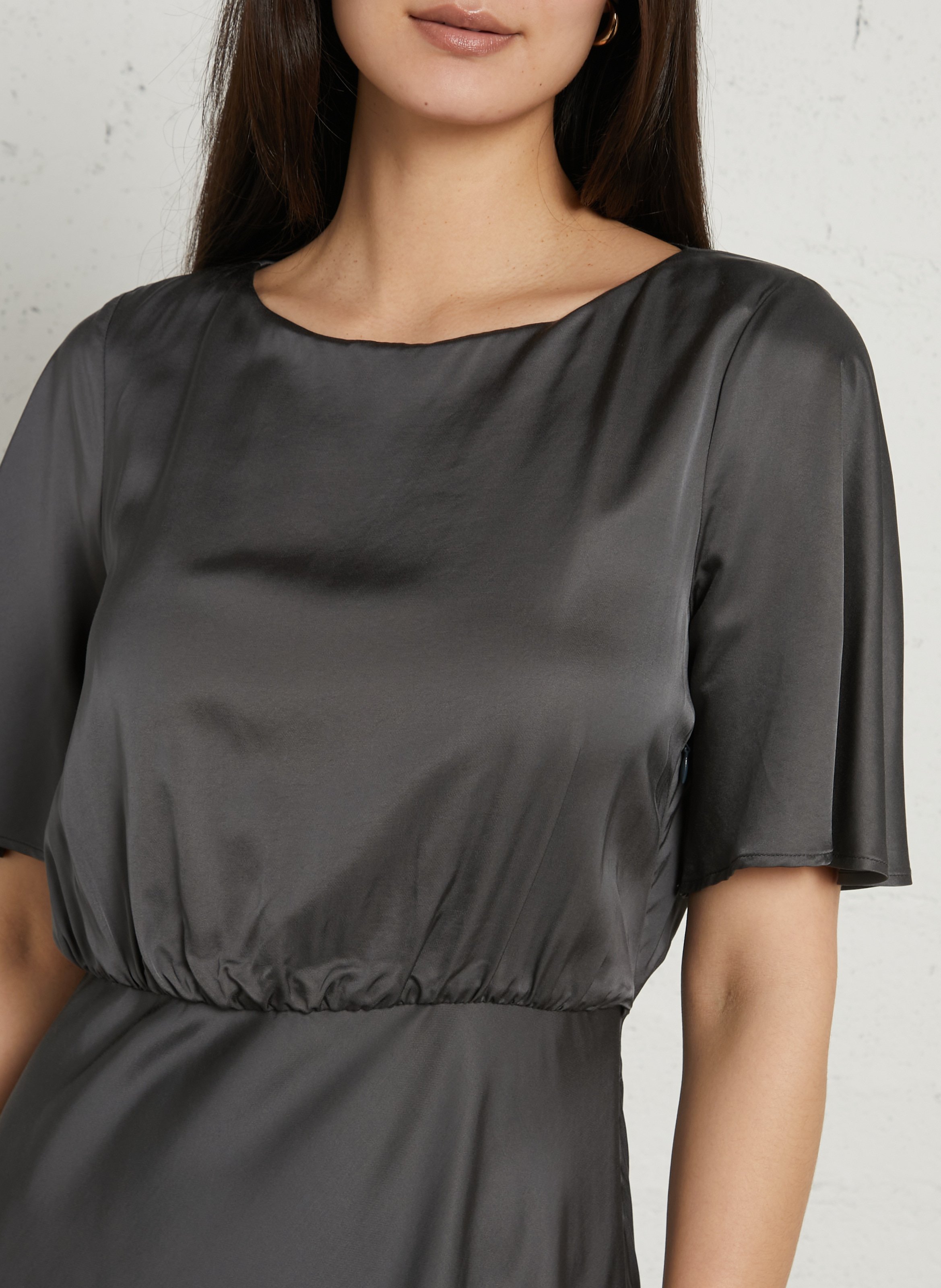 Long satin round neck dress MAISON 123 Grey