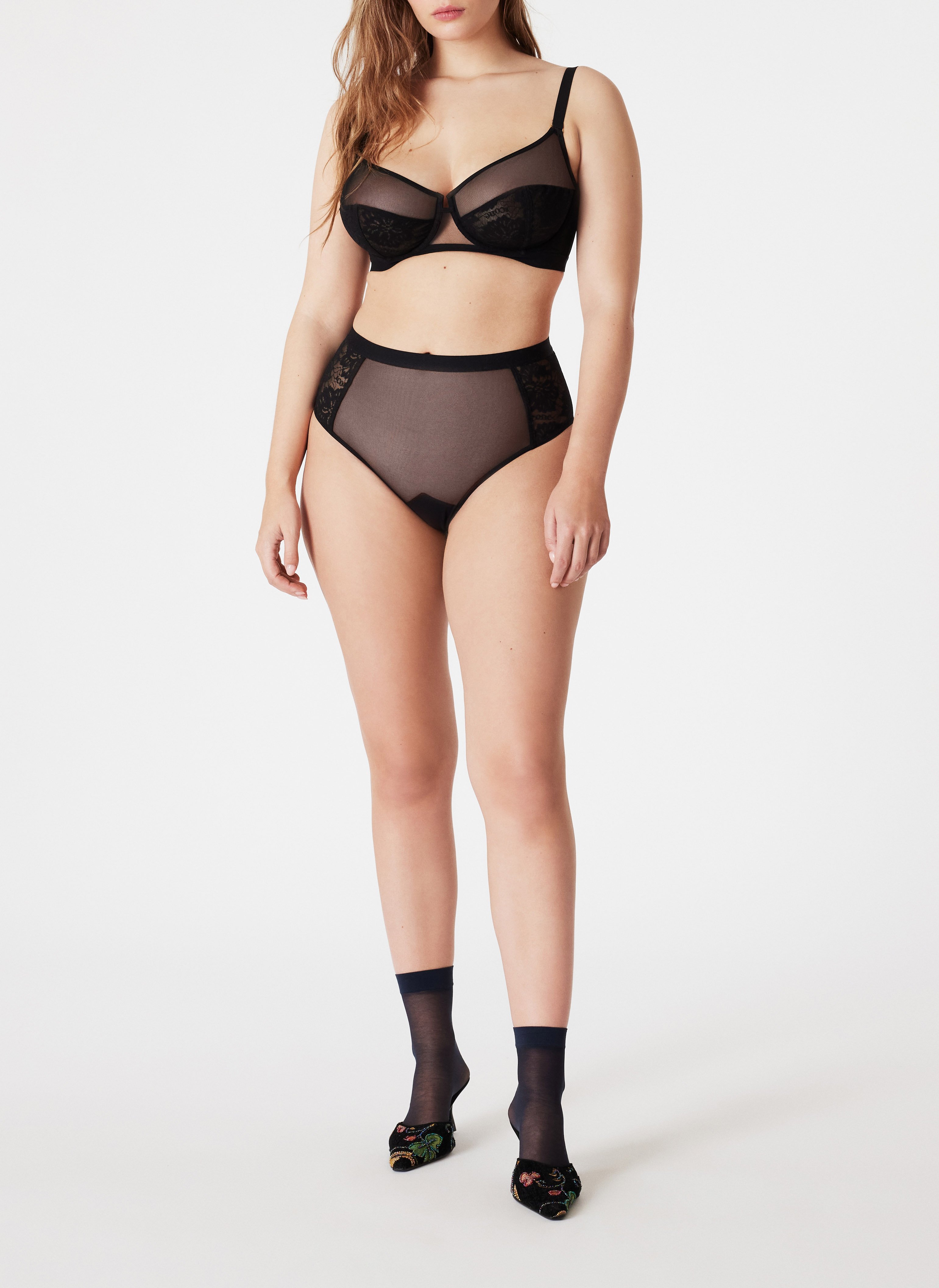 Soutien-gorge en dentelle fleurie  ICONE Noir