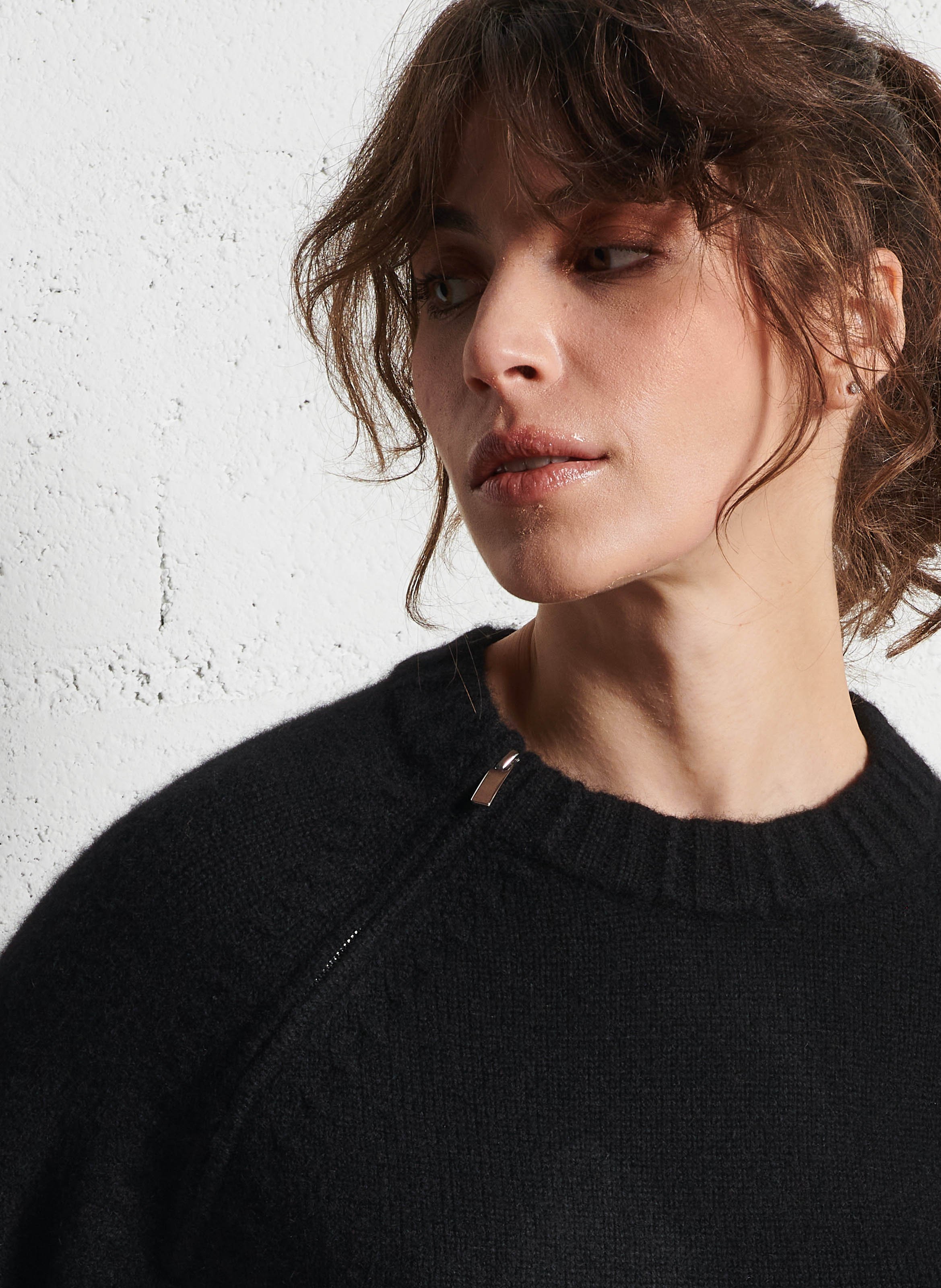 Korte ronde hals kasjmier trui BA&SH Zwart