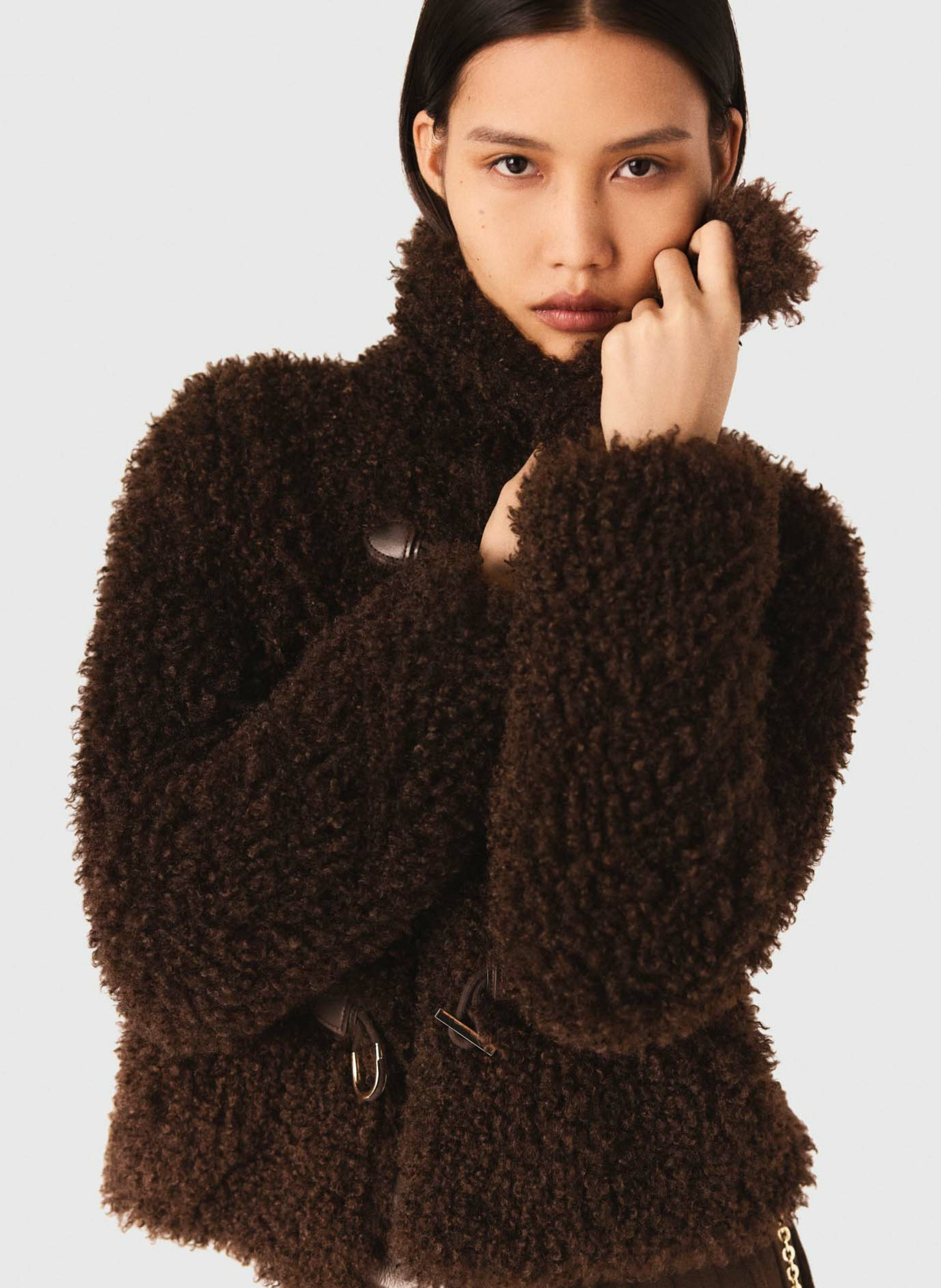 Veste col classique en fausse fourrure MAJE Marron