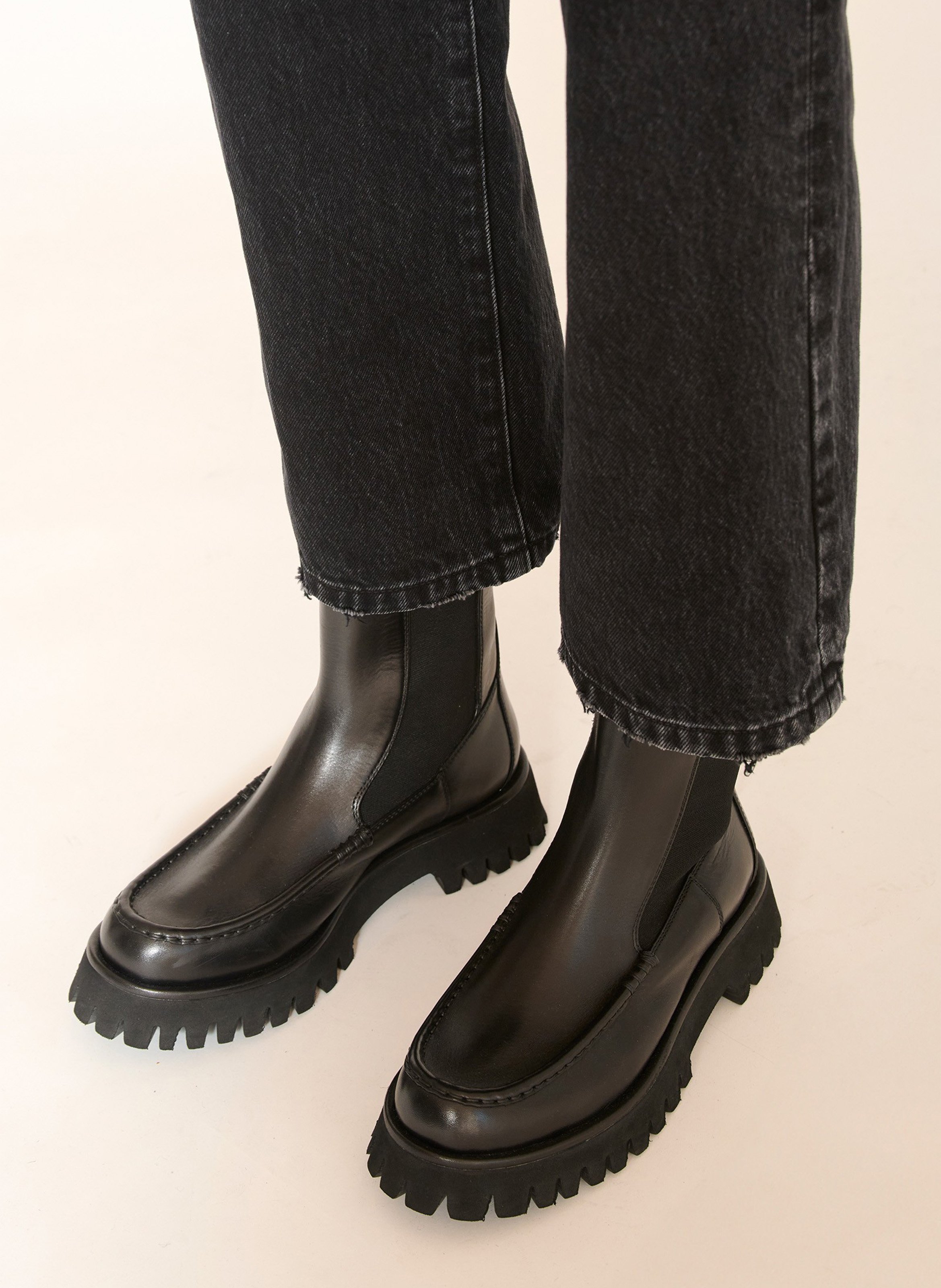 Bottines en cuir MKT Noir