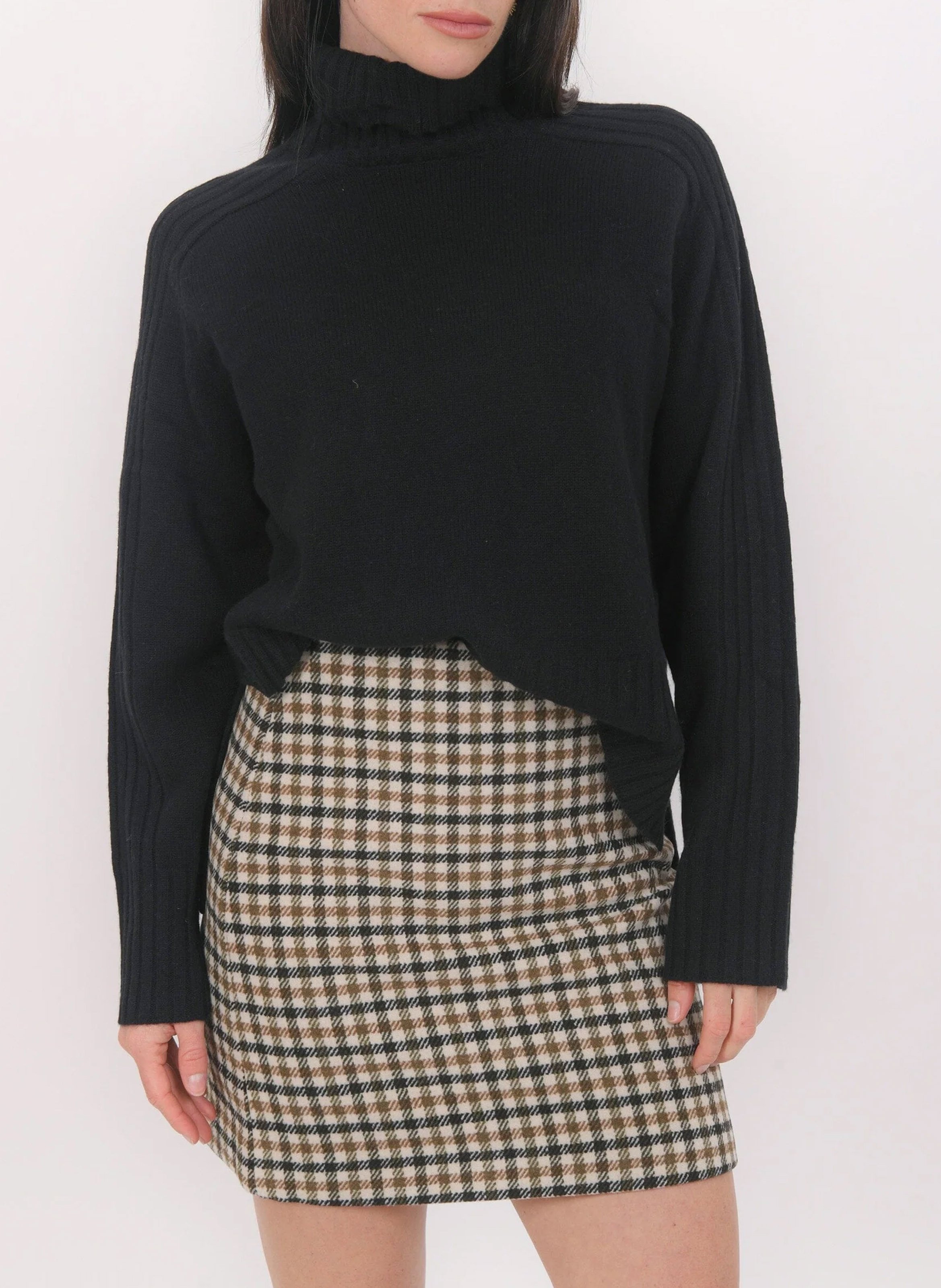 Oversize Rollkragenpullover aus Wolle und Kaschmir KOOKAI Schwarz