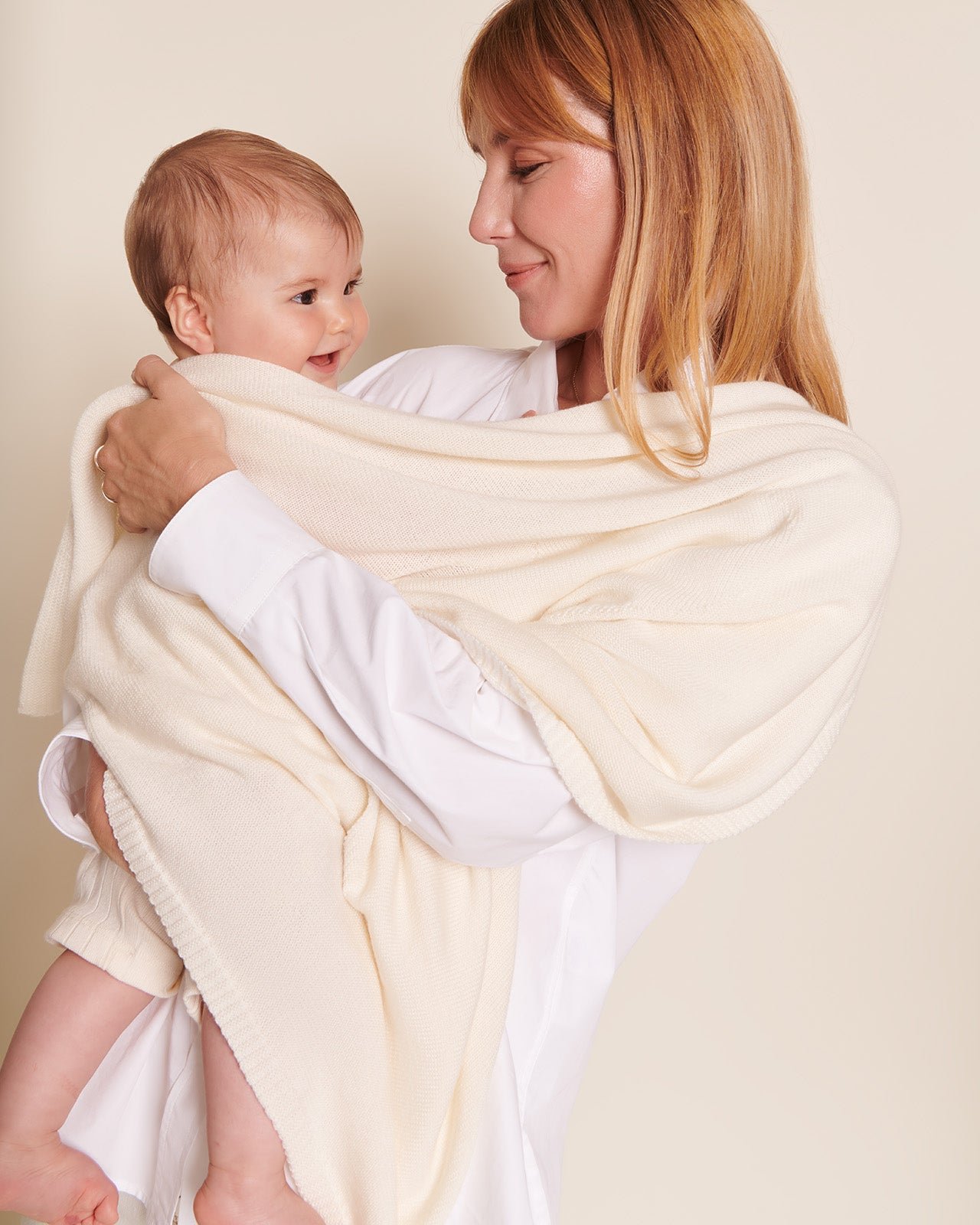 Merino wool heart newborn blanket White