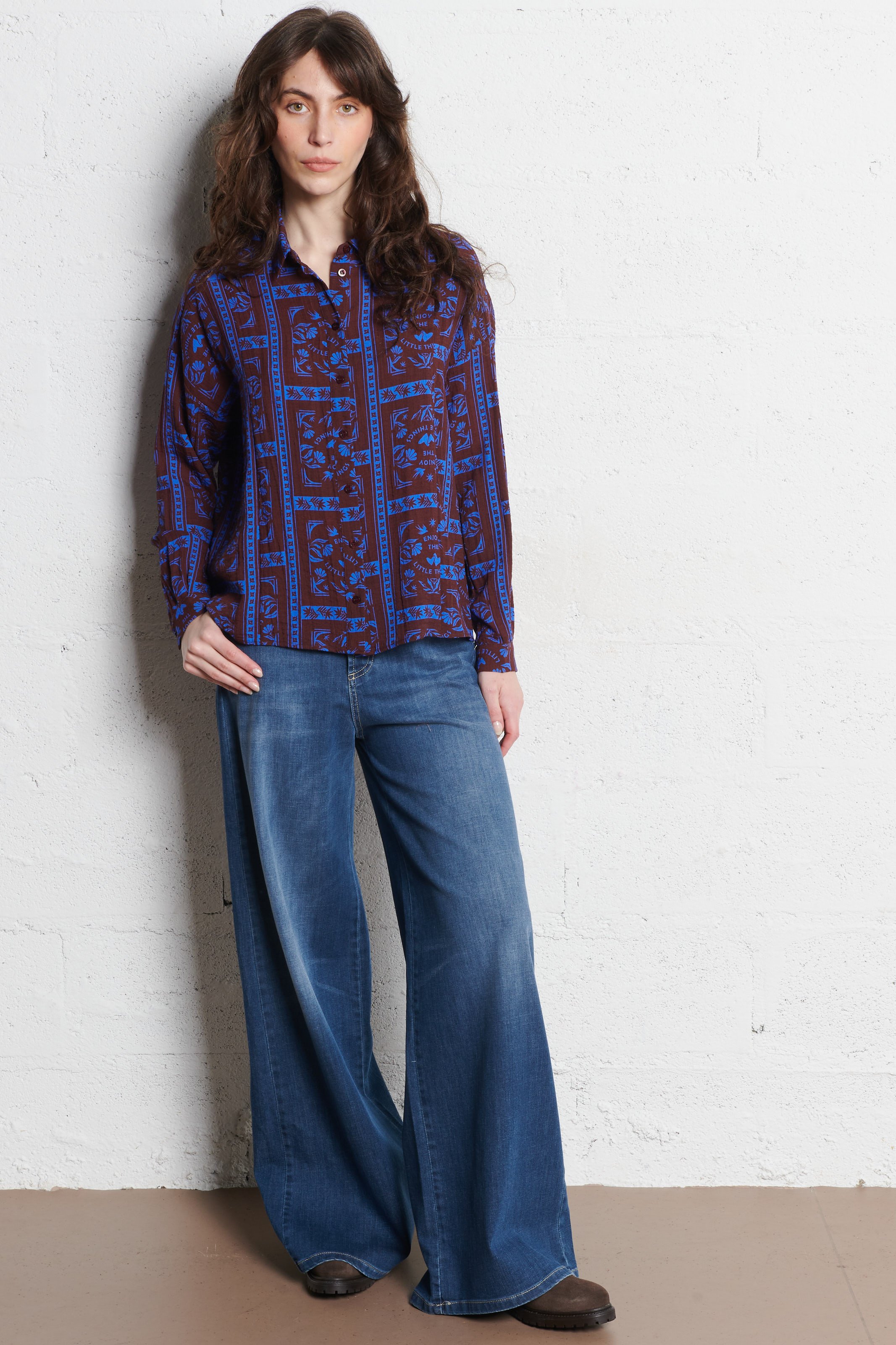 Effen leren enkellaarzen met textuur REQINS Bruin