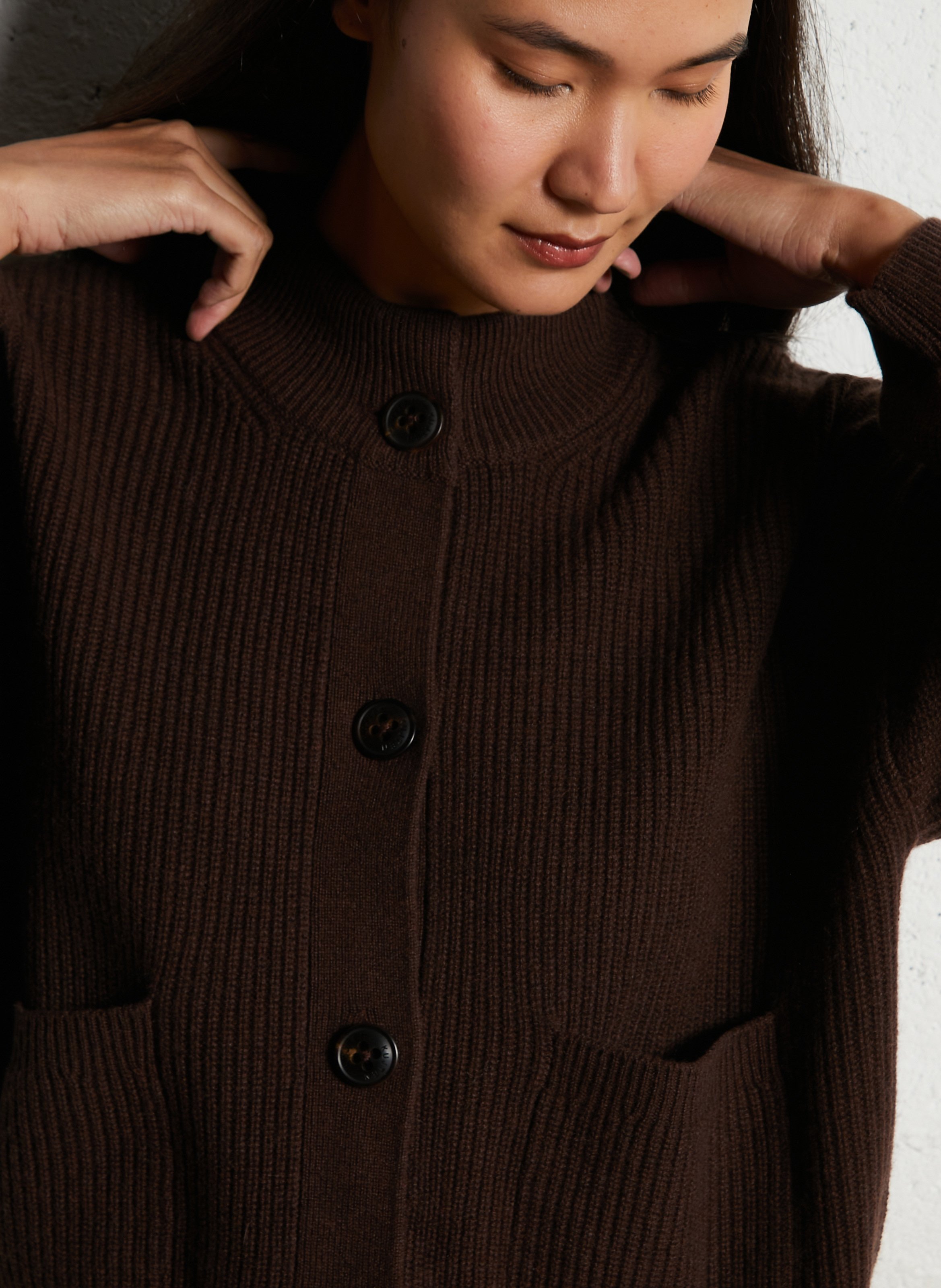 Round-neck cashmere cardigan KUJTEN Brown