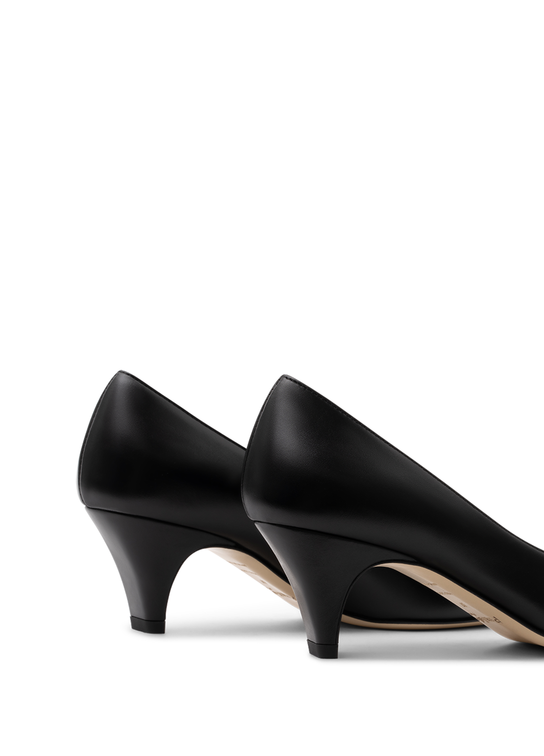 Black smooth leather pumps PARALLELE PARIS Black